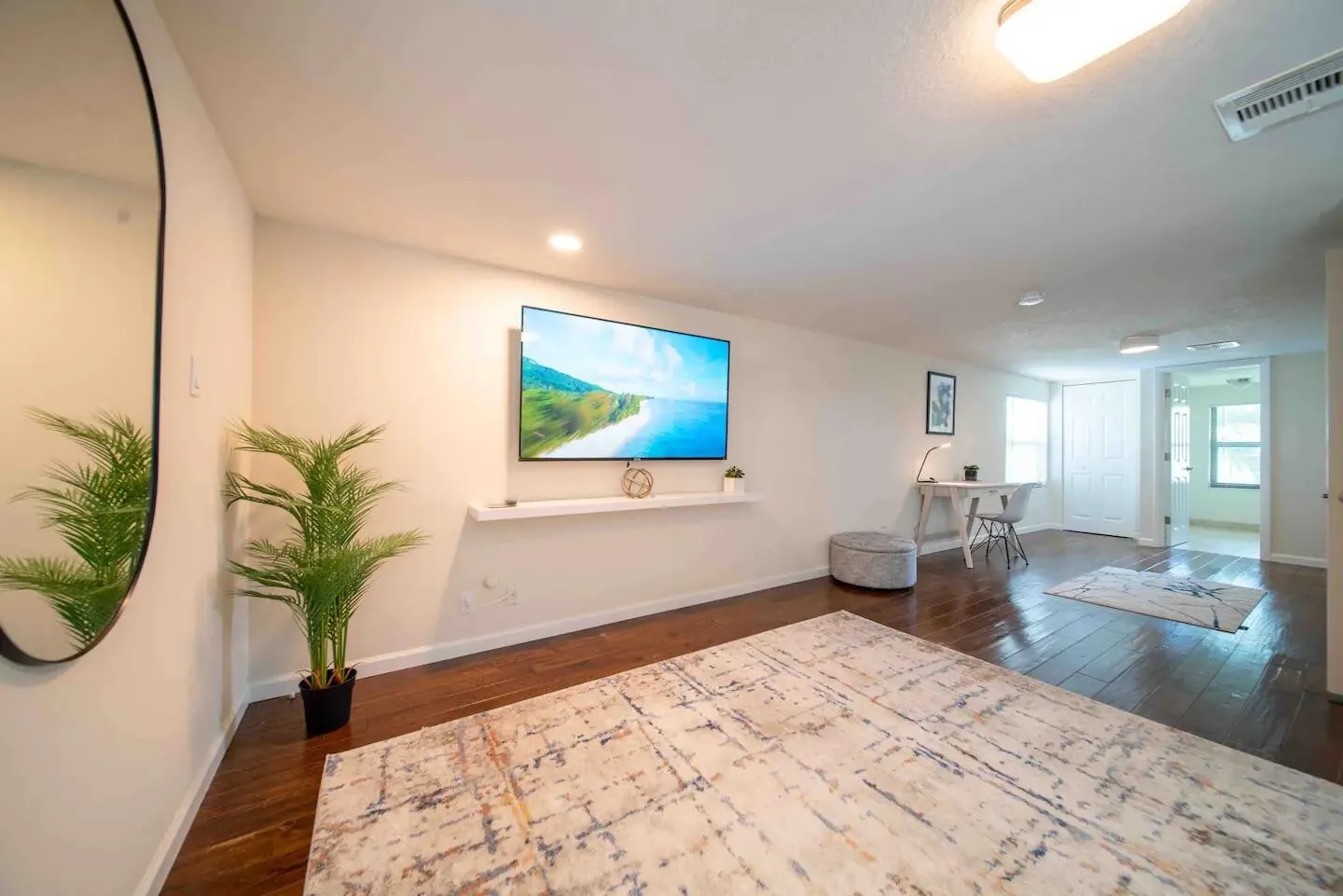 3042 Cardinal Drive