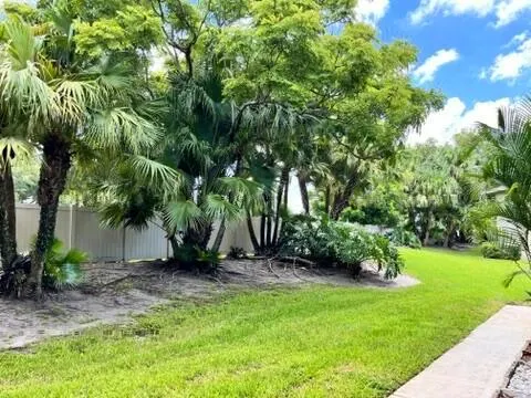 6520 Chasewood C Drive, #C