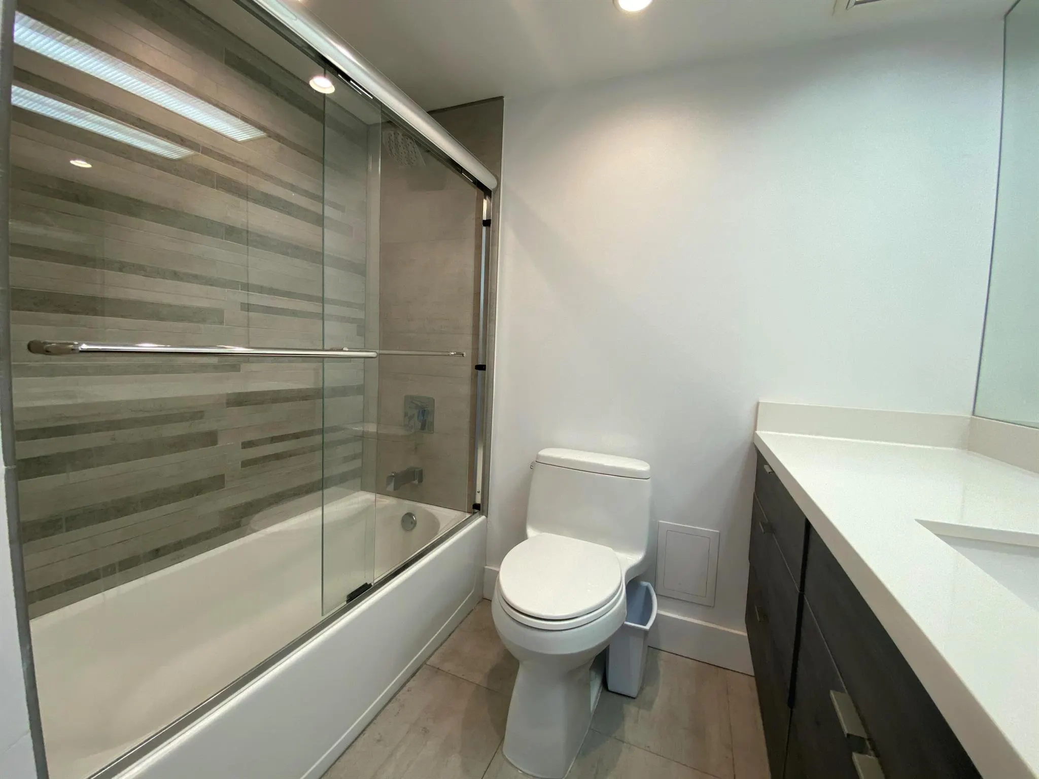 5401 Collins Avenue, #620