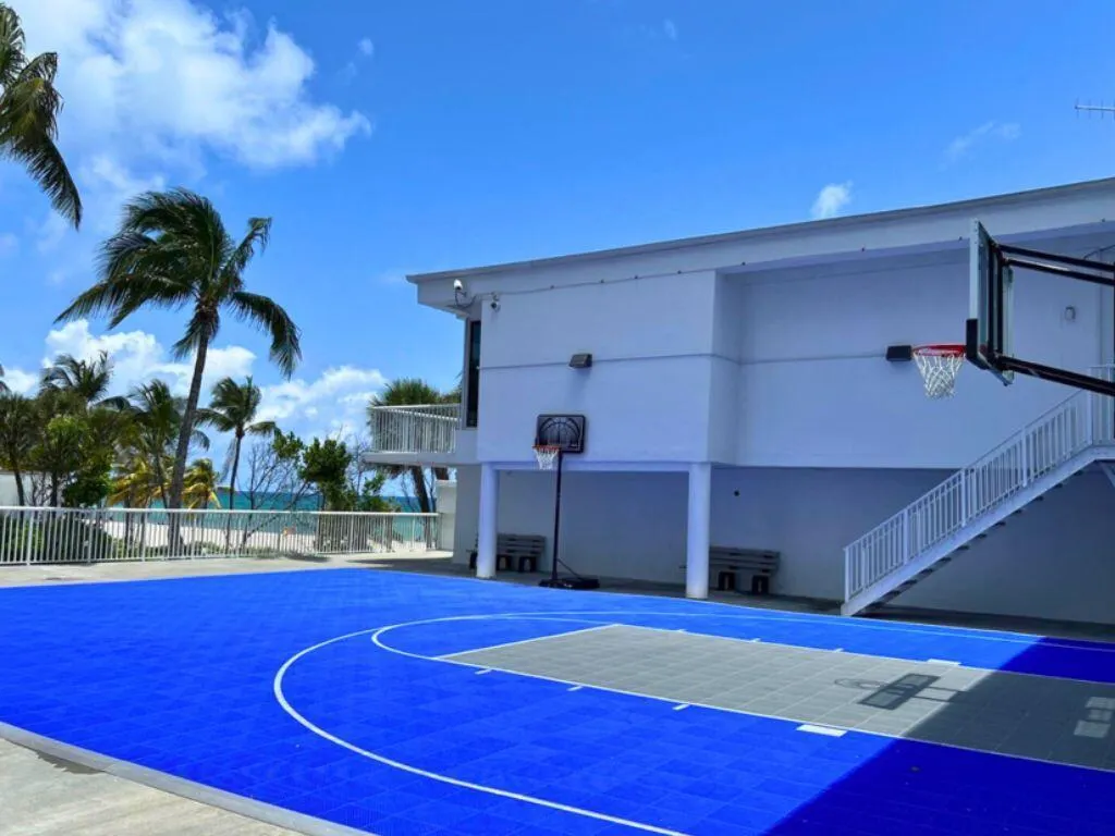 5401 Collins Avenue, #620