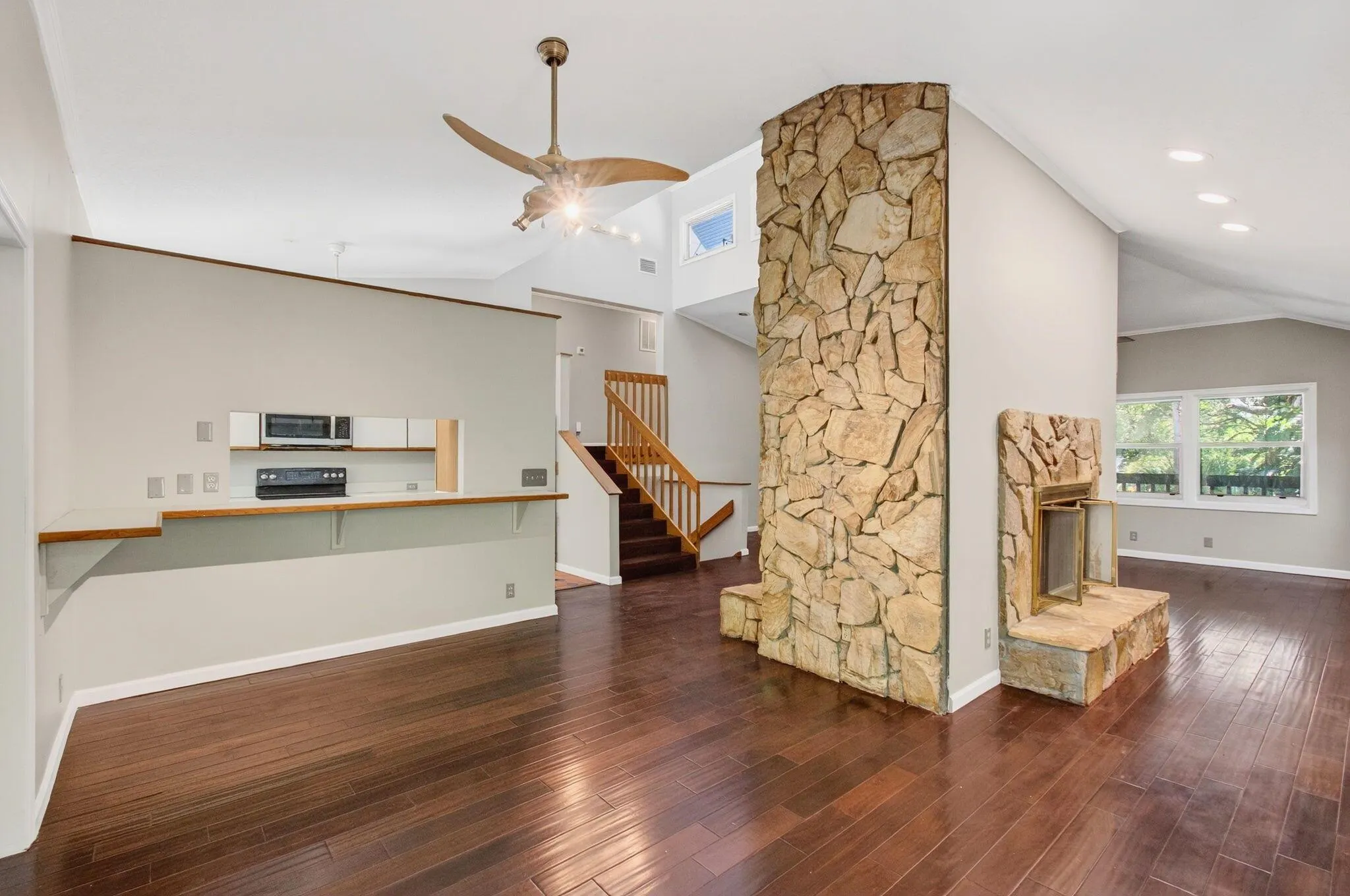 420 Santa Fe Road