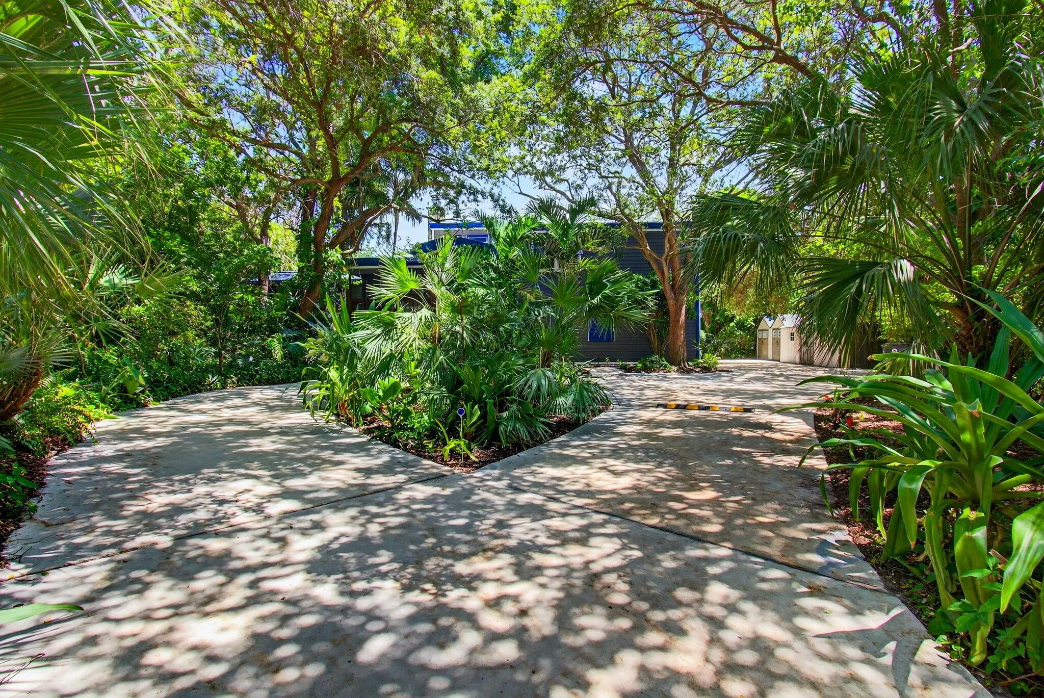 420 Santa Fe Road