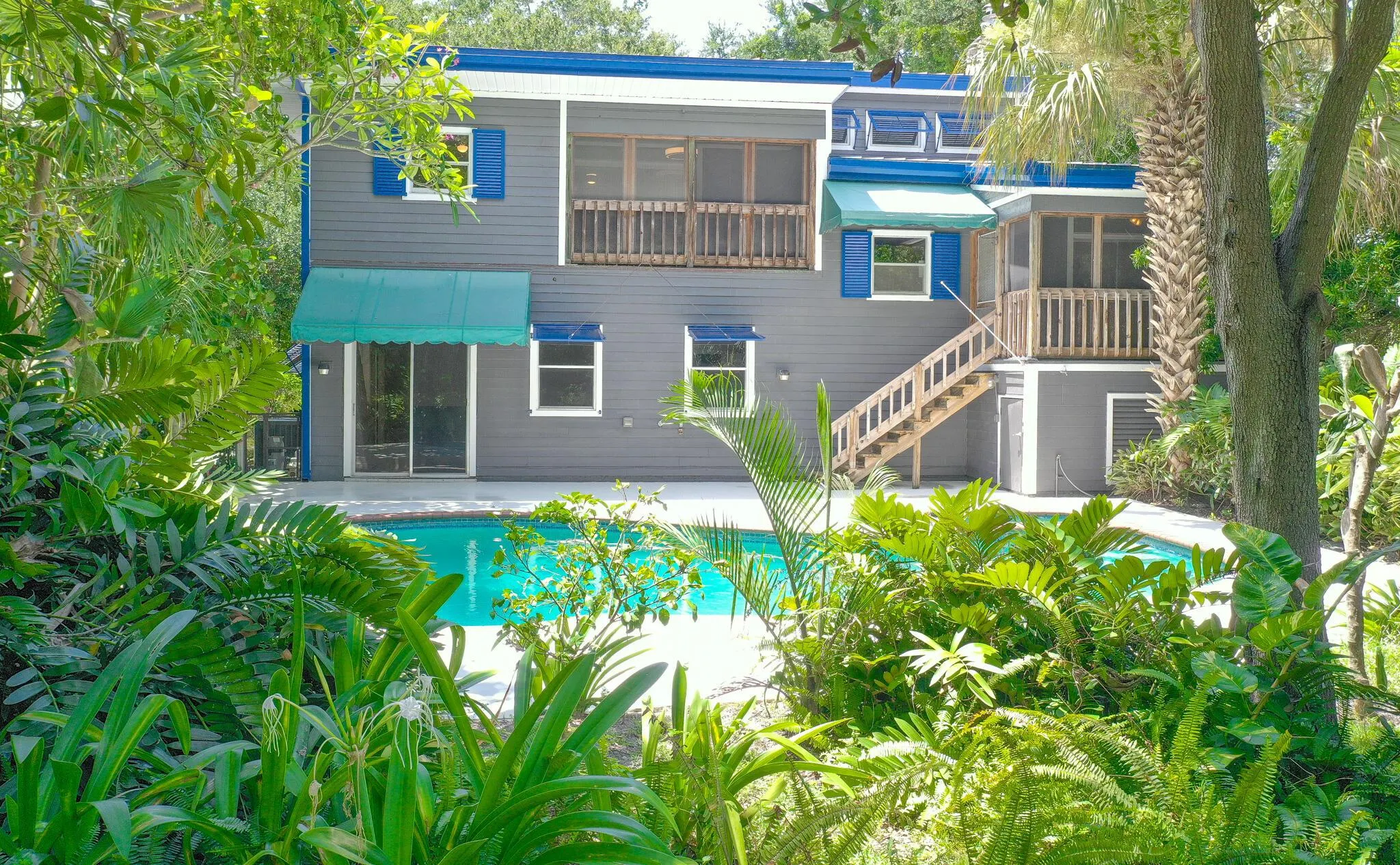 420 Santa Fe Road