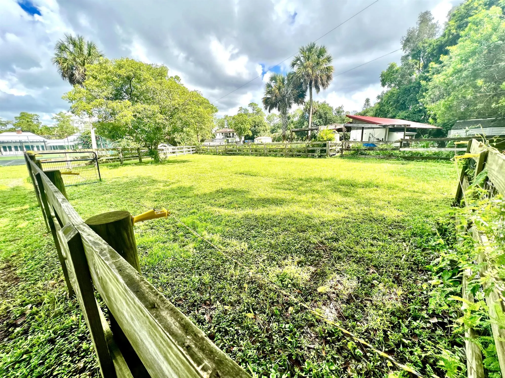 636 Rambling Drive Circle