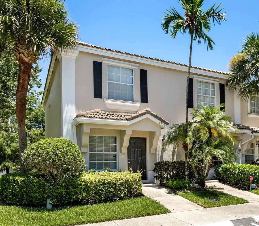4976 Palmbrooke Circle