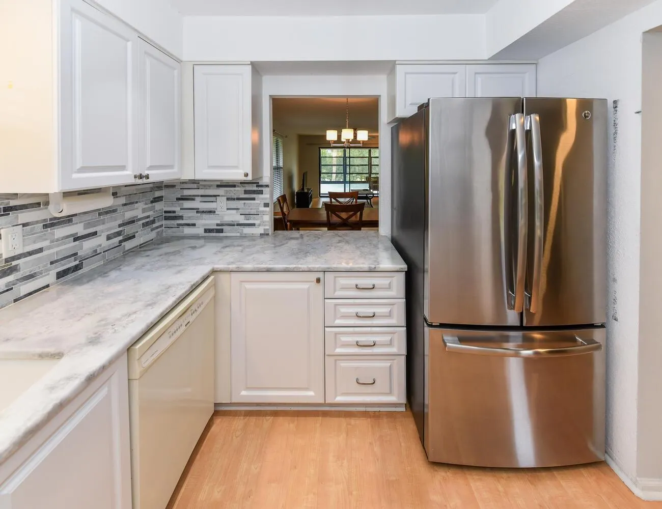 390 SW South River Drive, #202