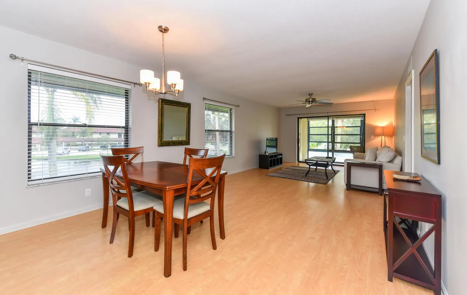 390 SW South River Drive, #202