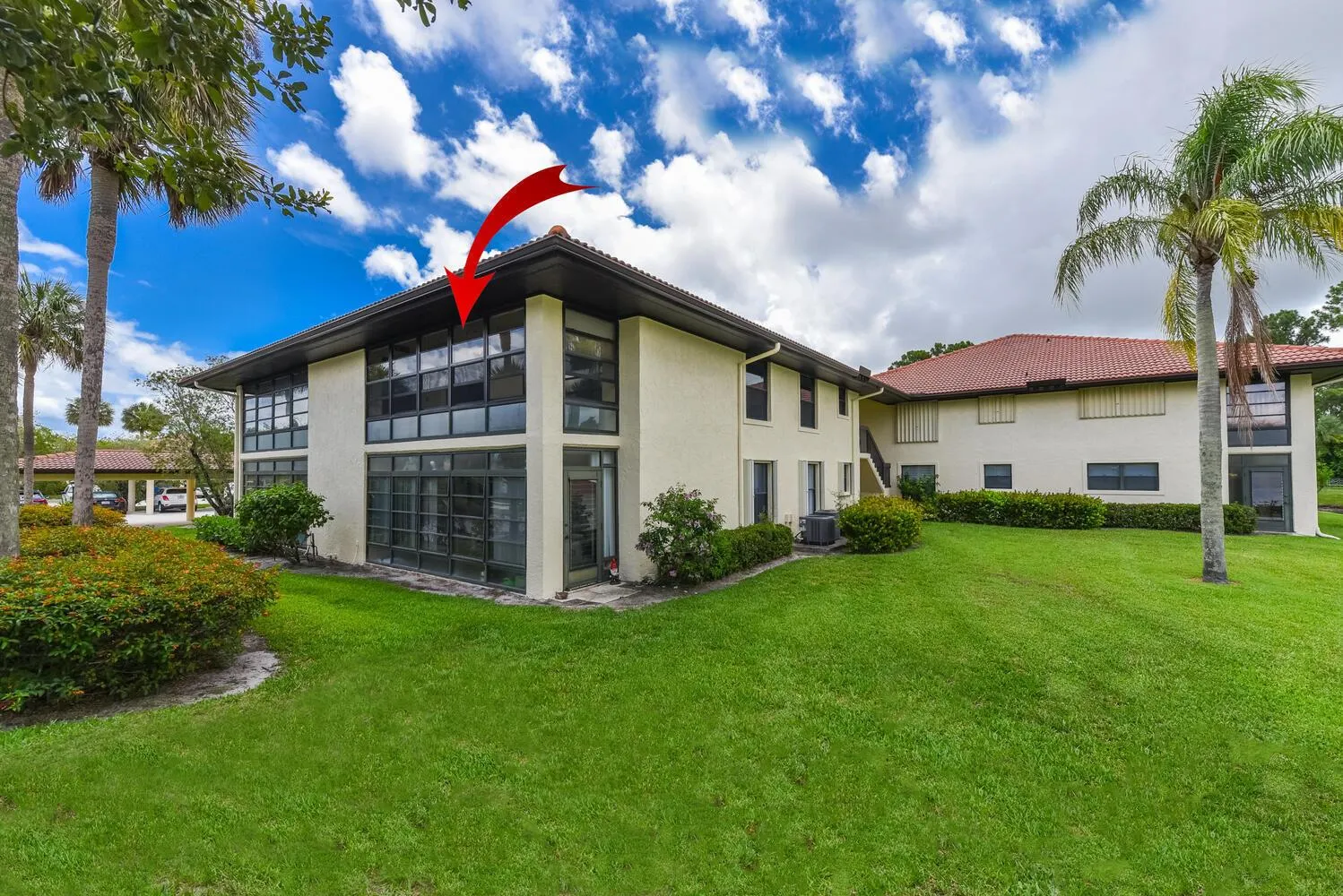 390 SW South River Drive, #202