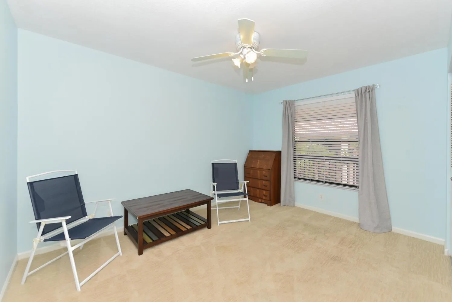 390 SW South River Drive, #202