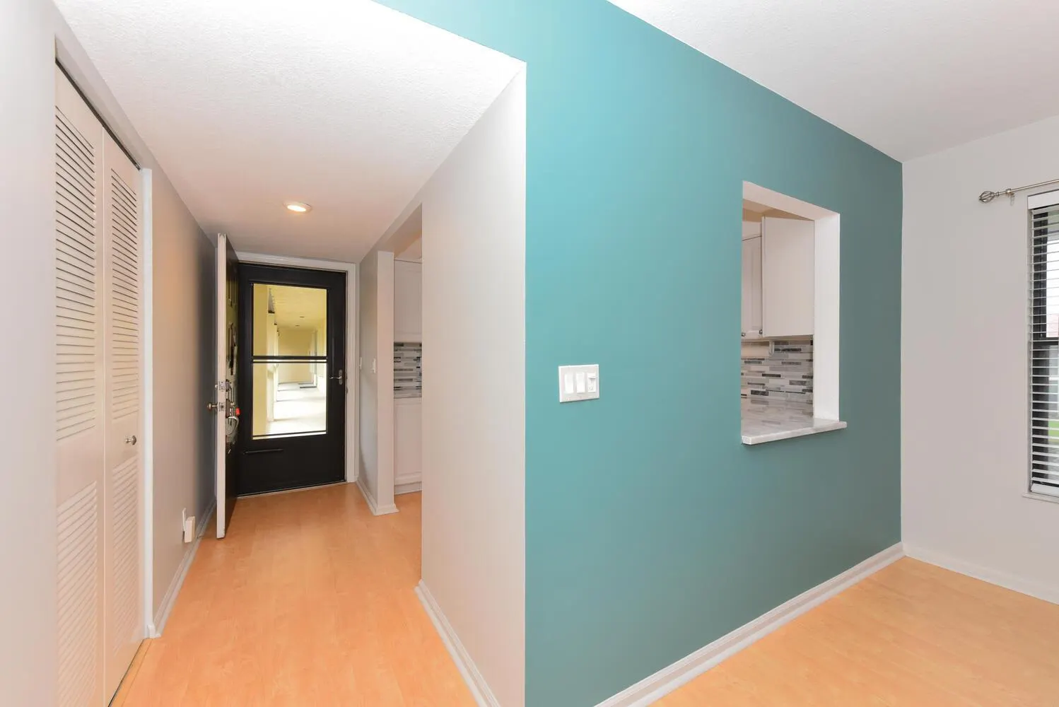 390 SW South River Drive, #202