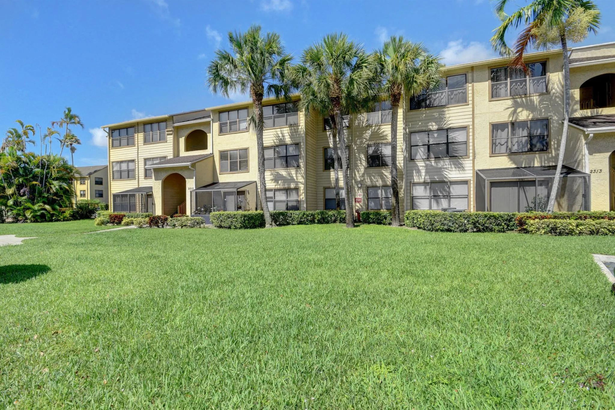 2313 N Congress Avenue, #37