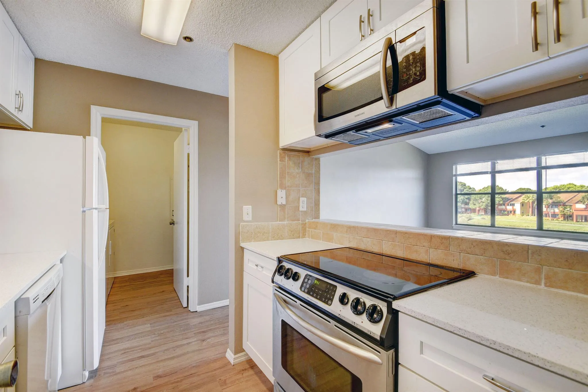 2313 N Congress Avenue, #37