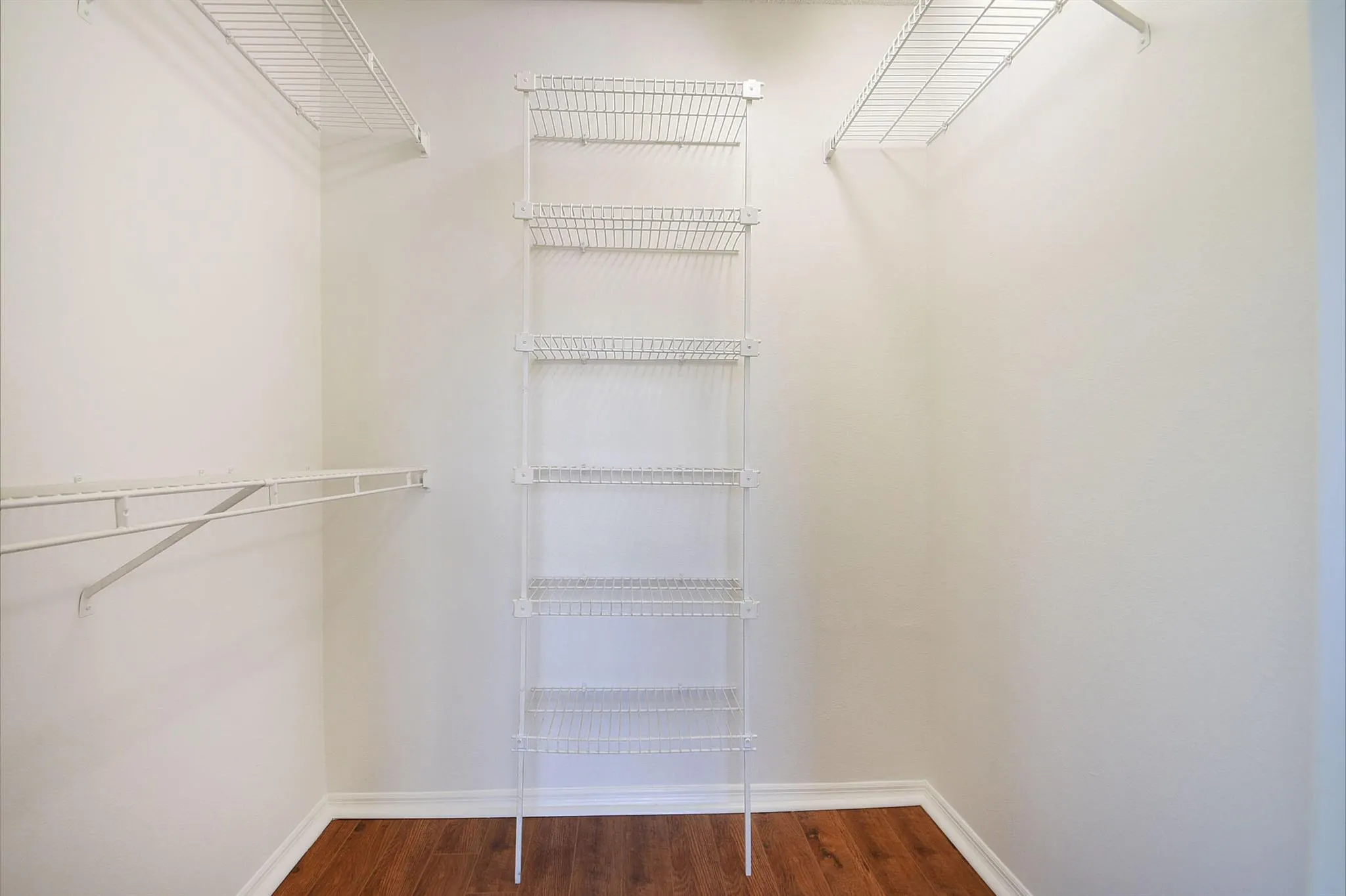 2313 N Congress Avenue, #37