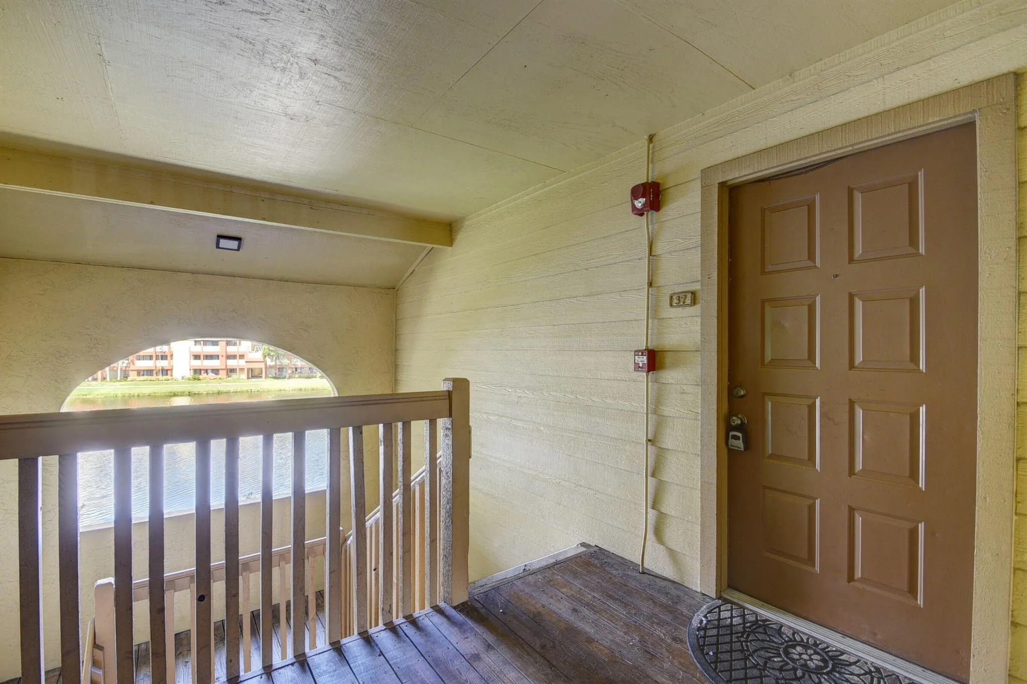 2313 N Congress Avenue, #37