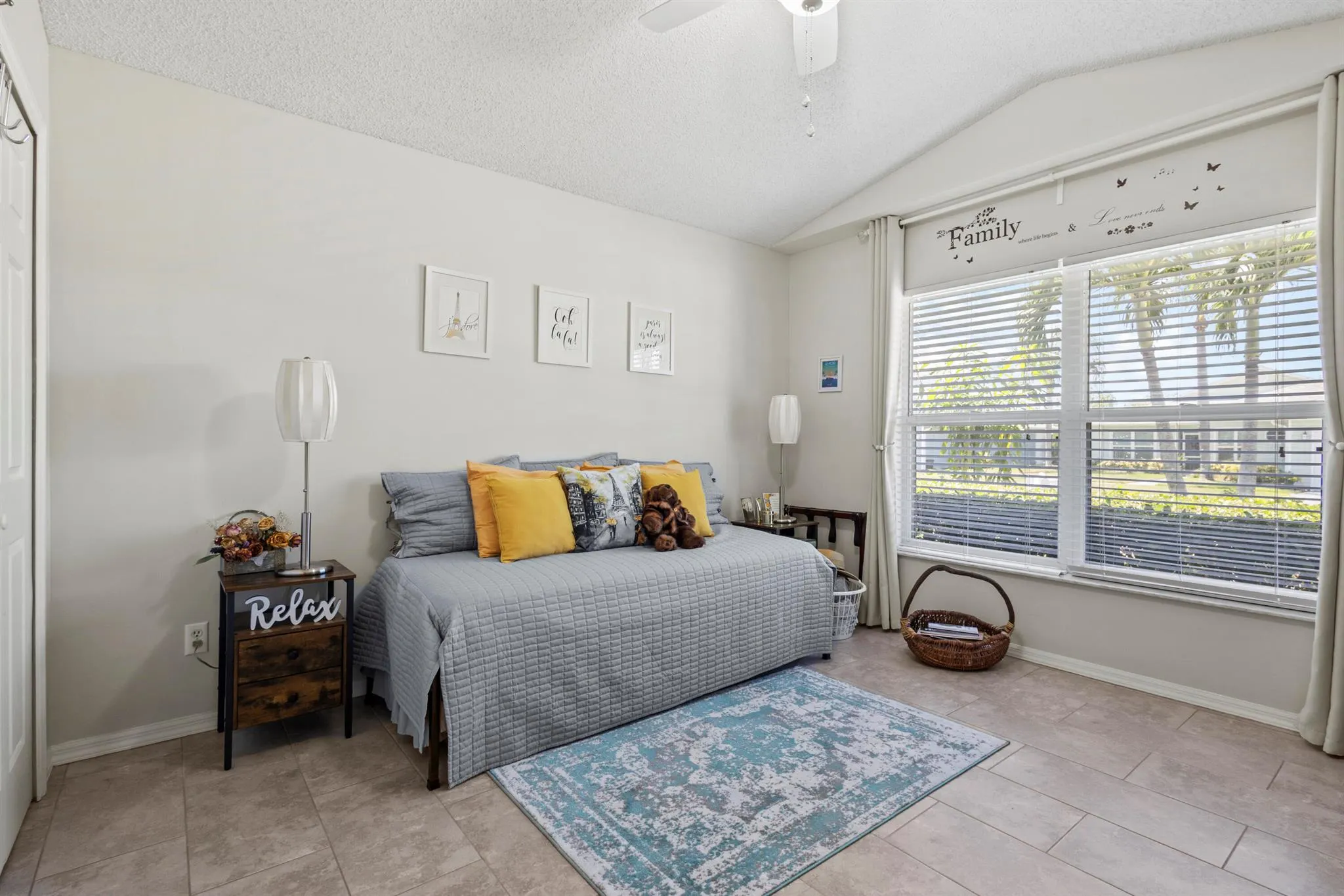 5906 Travelers Way