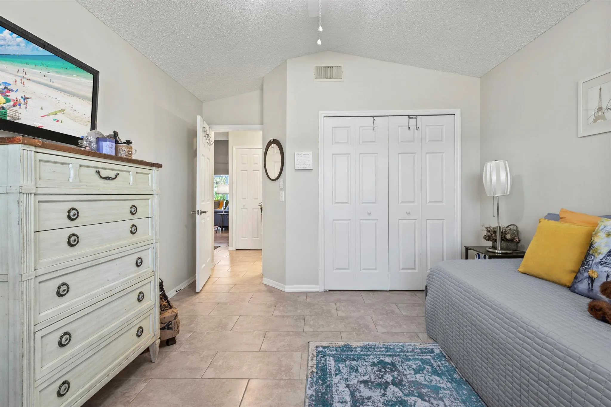5906 Travelers Way