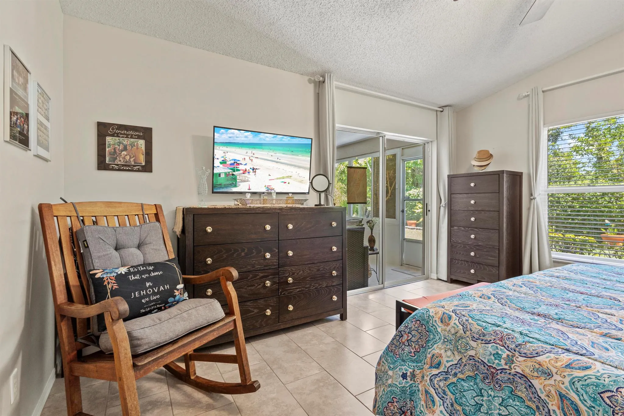 5906 Travelers Way