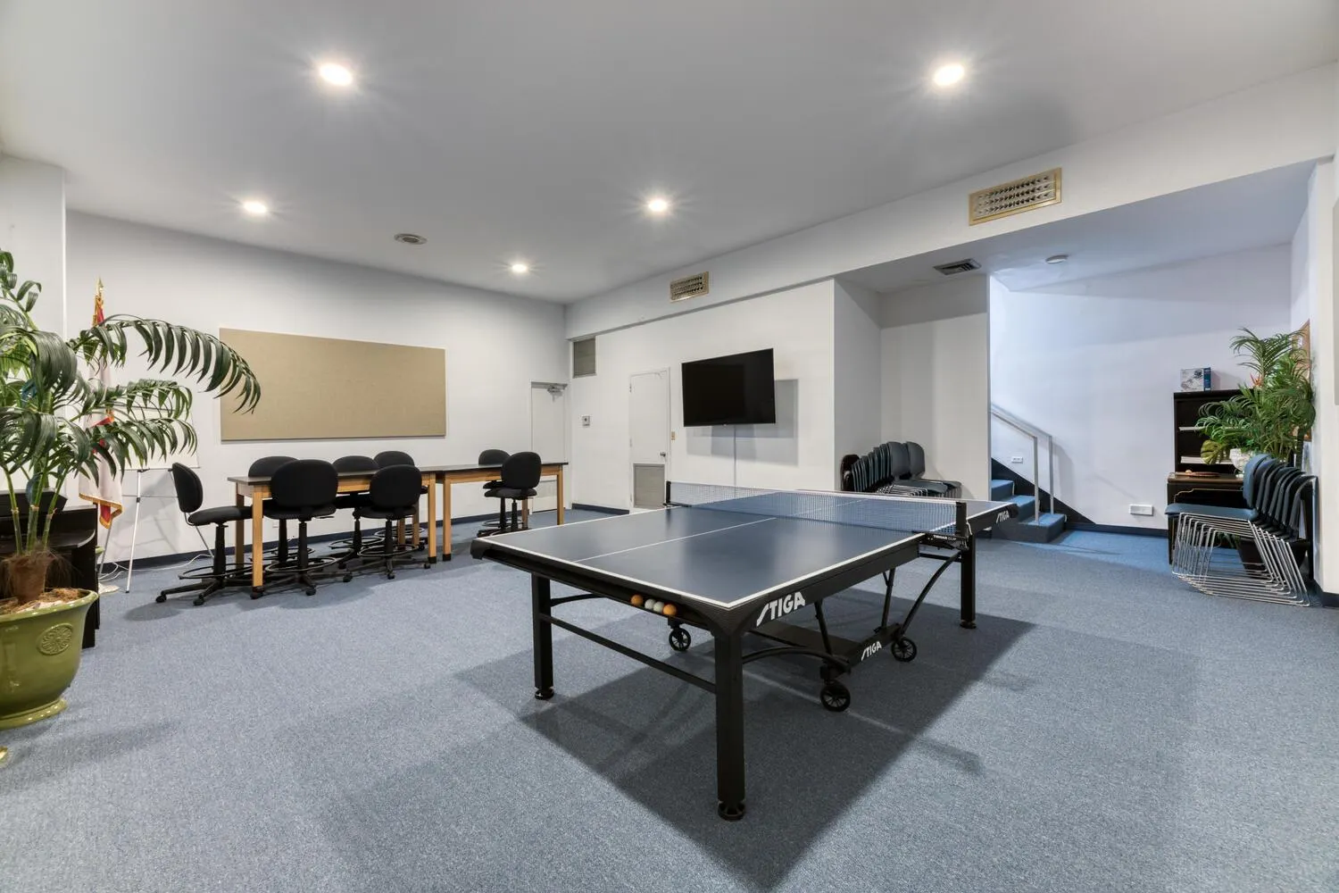 2800 N Flagler Drive, #715