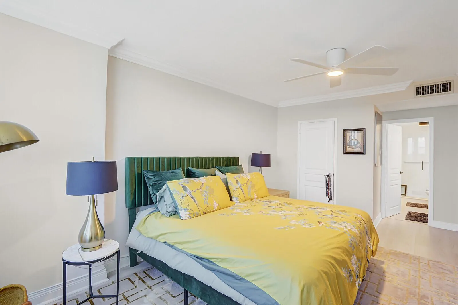 2800 N Flagler Drive, #715