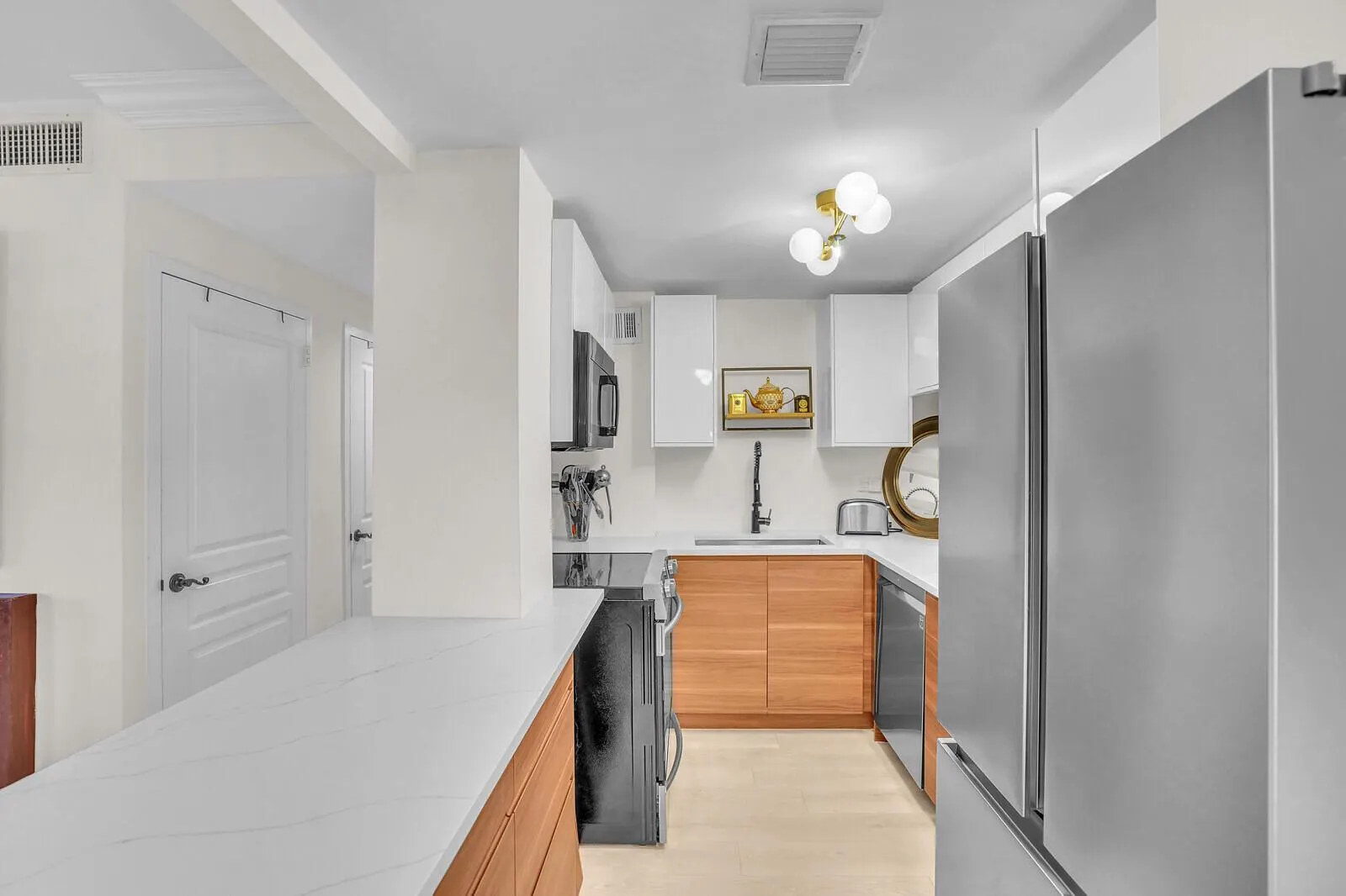 2800 N Flagler Drive, #715