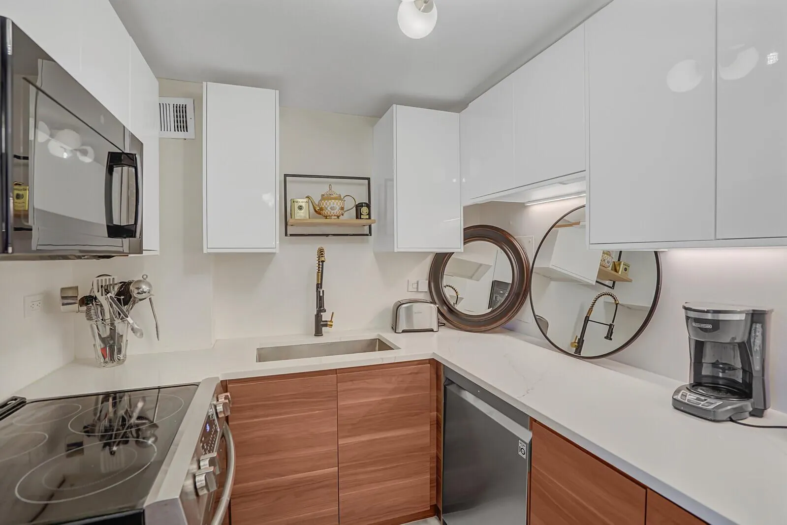 2800 N Flagler Drive, #715