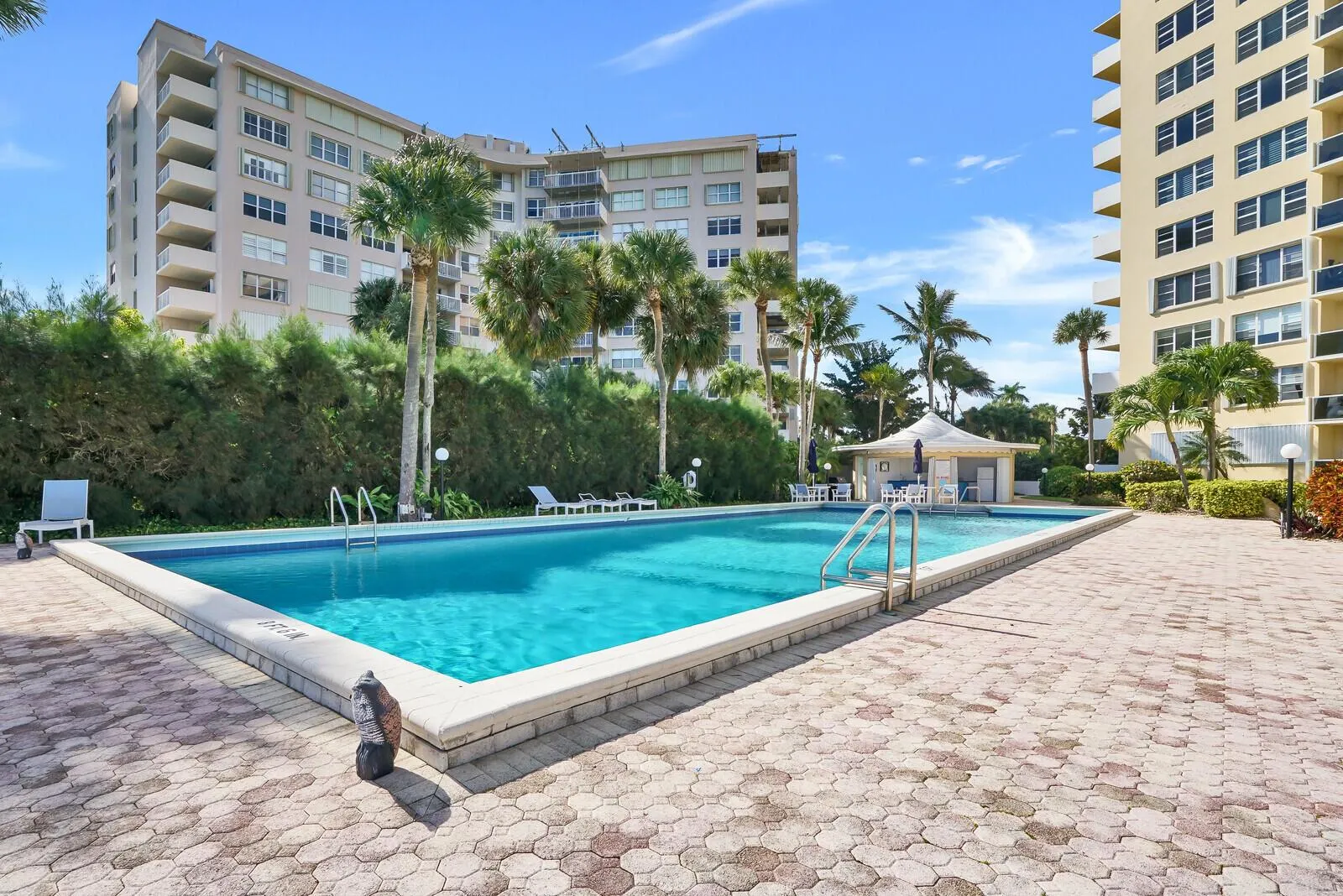2800 N Flagler Drive, #715