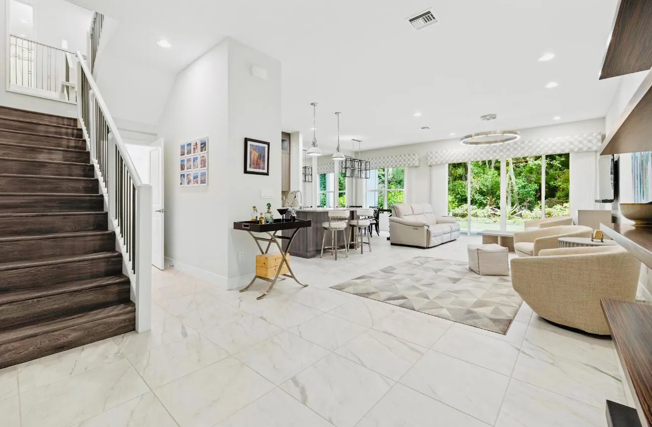 11425 Pointe Midtown Drive