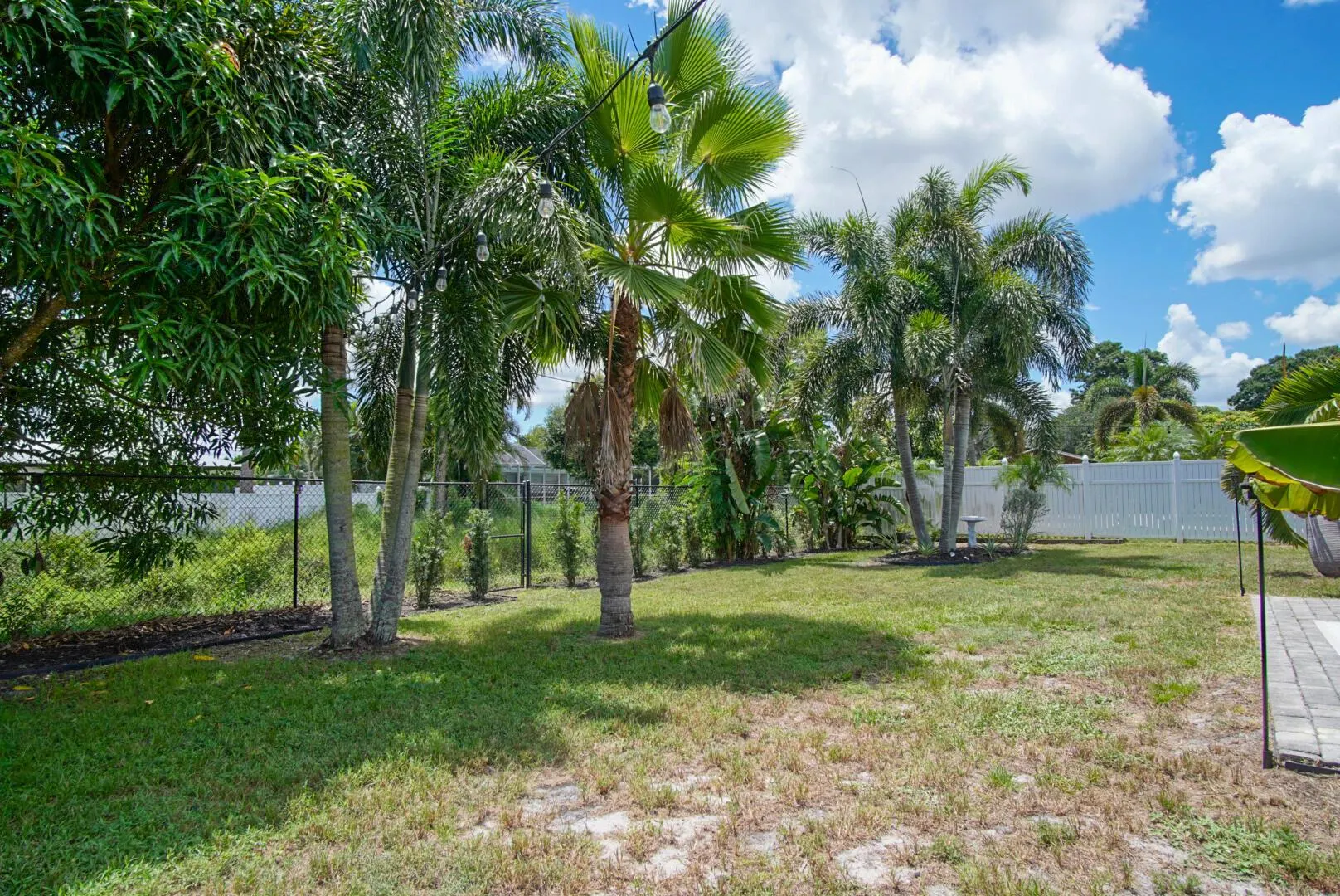 482 SE Evans Avenue