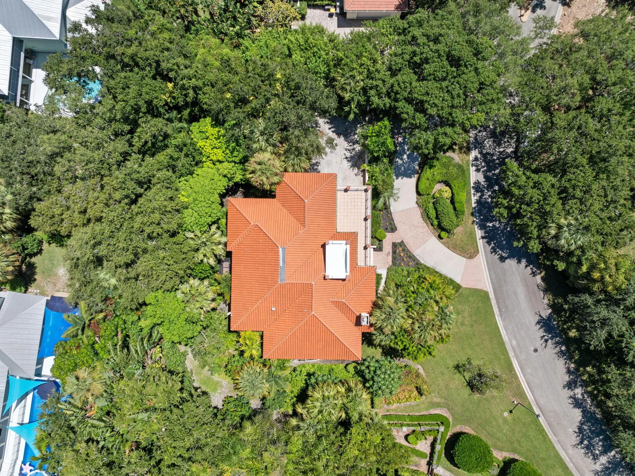 6 Castle Hill Way