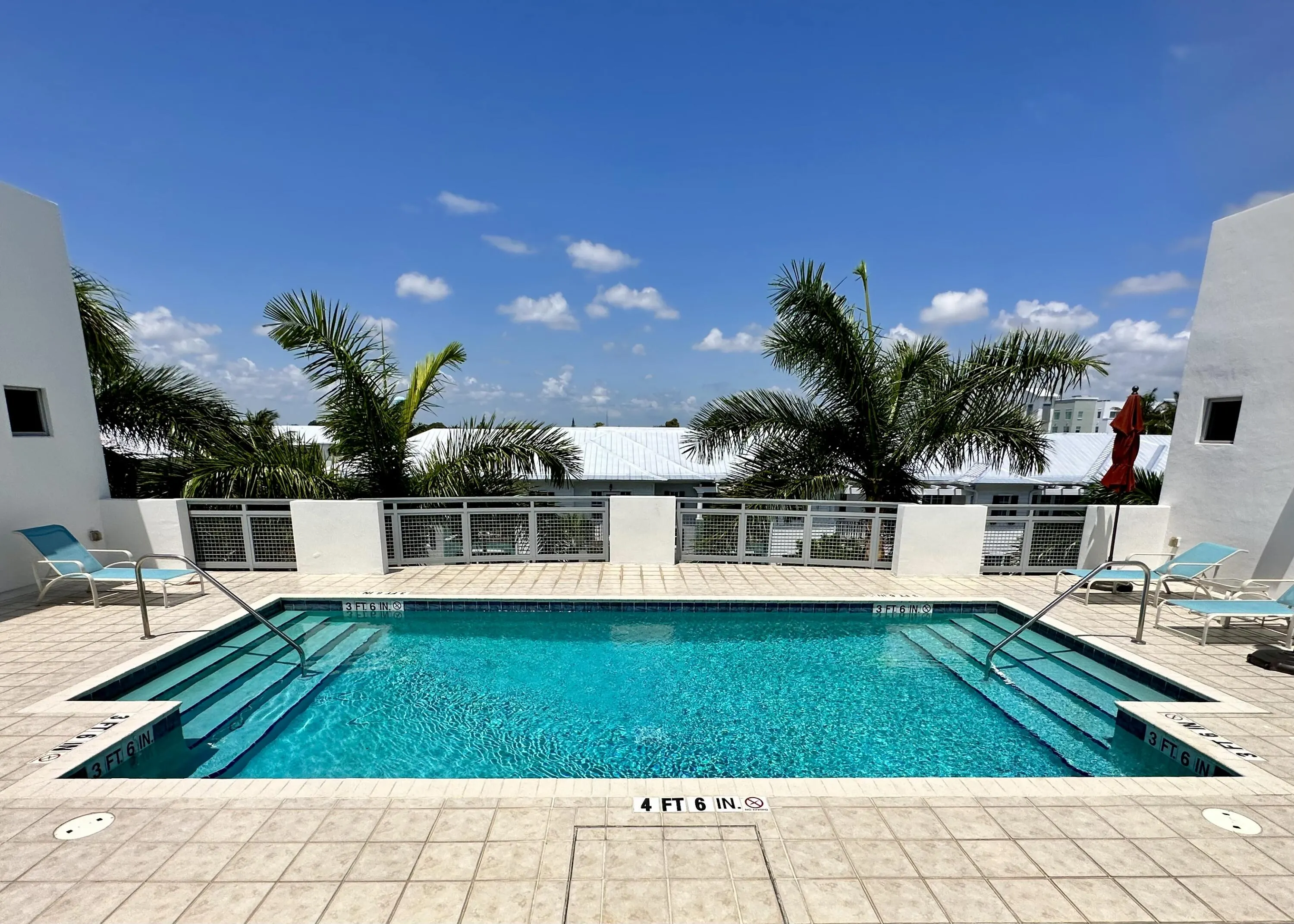 335 SE 6th Avenue, #210