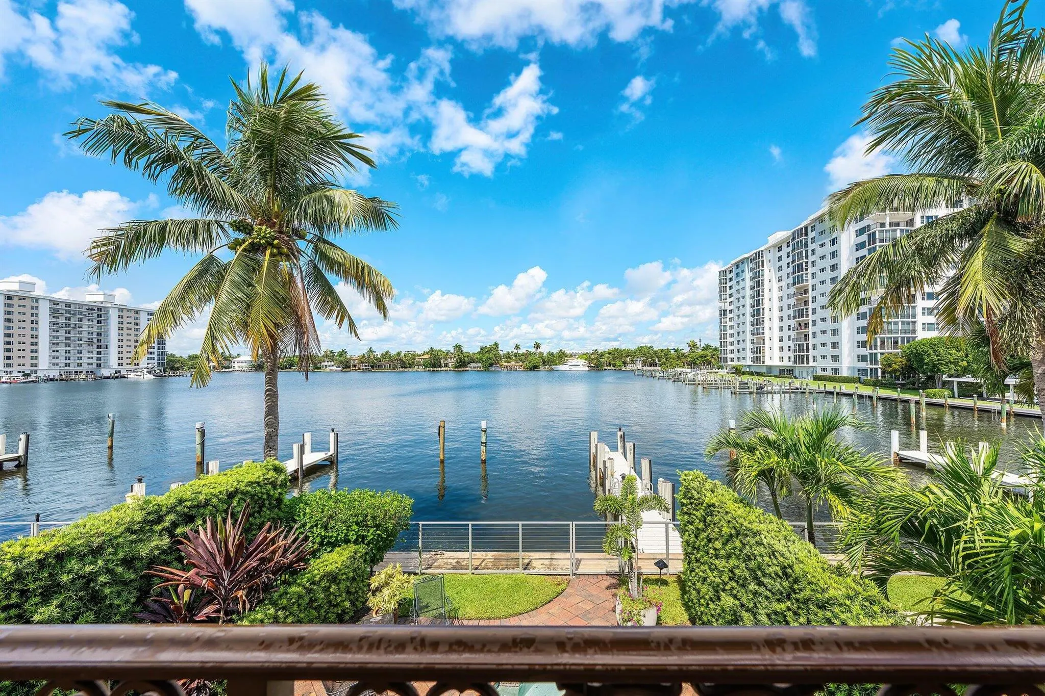 256 Venetian Drive