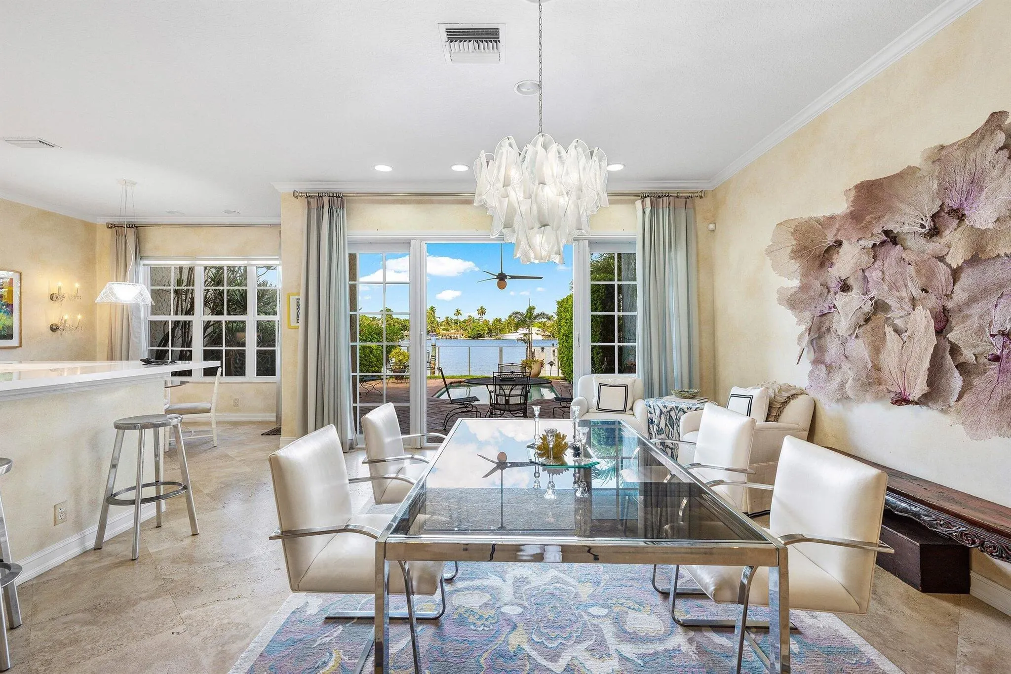 256 Venetian Drive