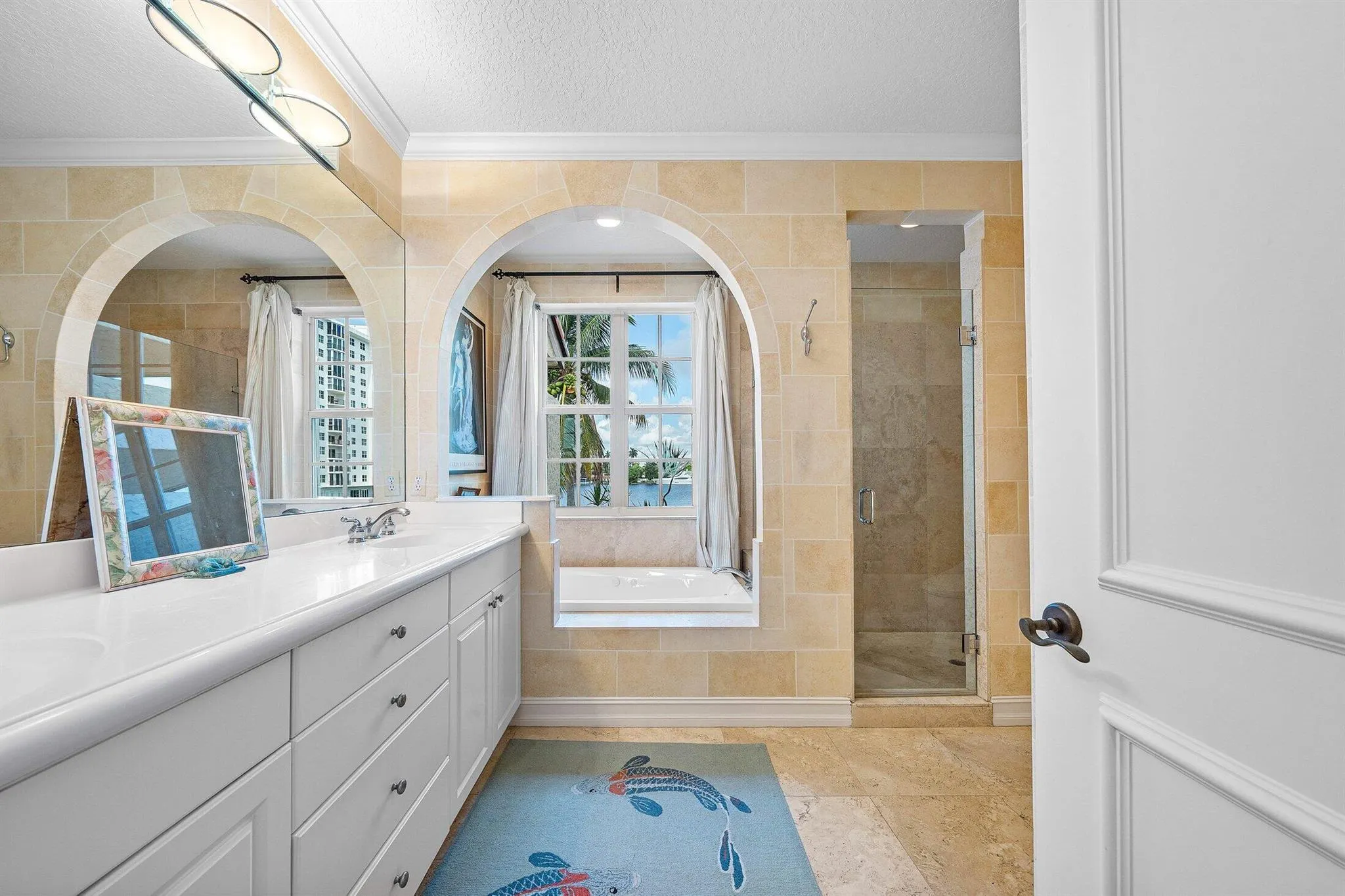 256 Venetian Drive