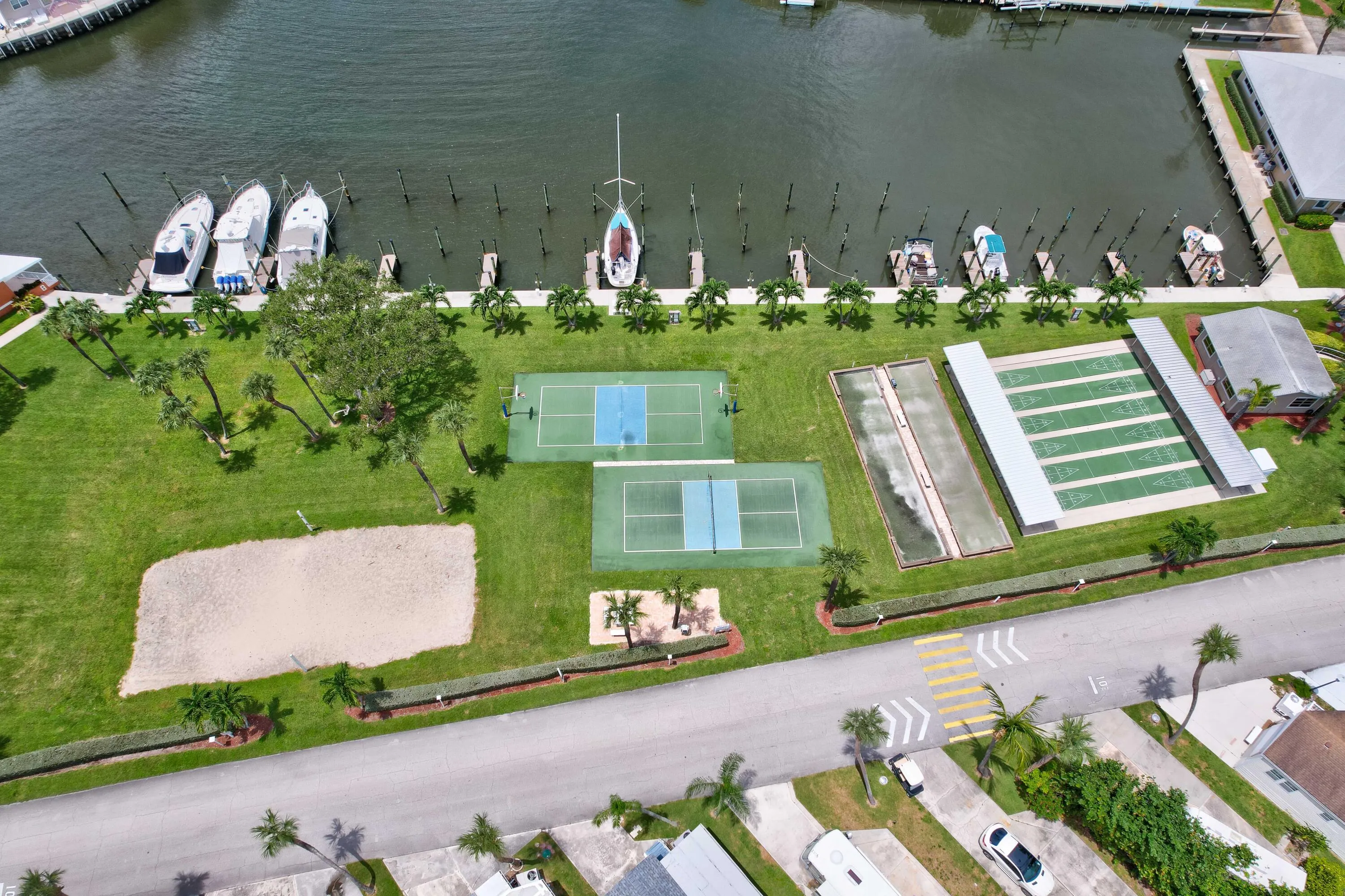 10701 S Ocean Drive, #764