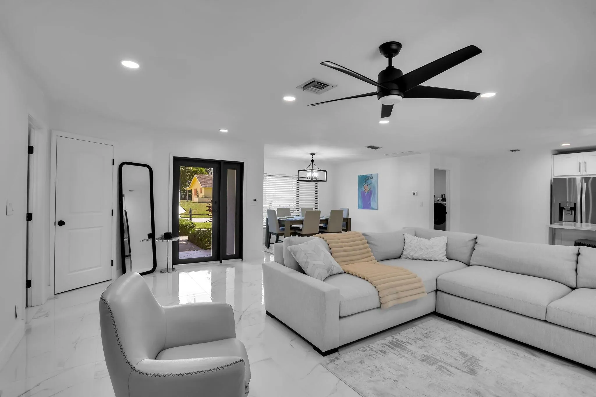 1225 NW 15 Street