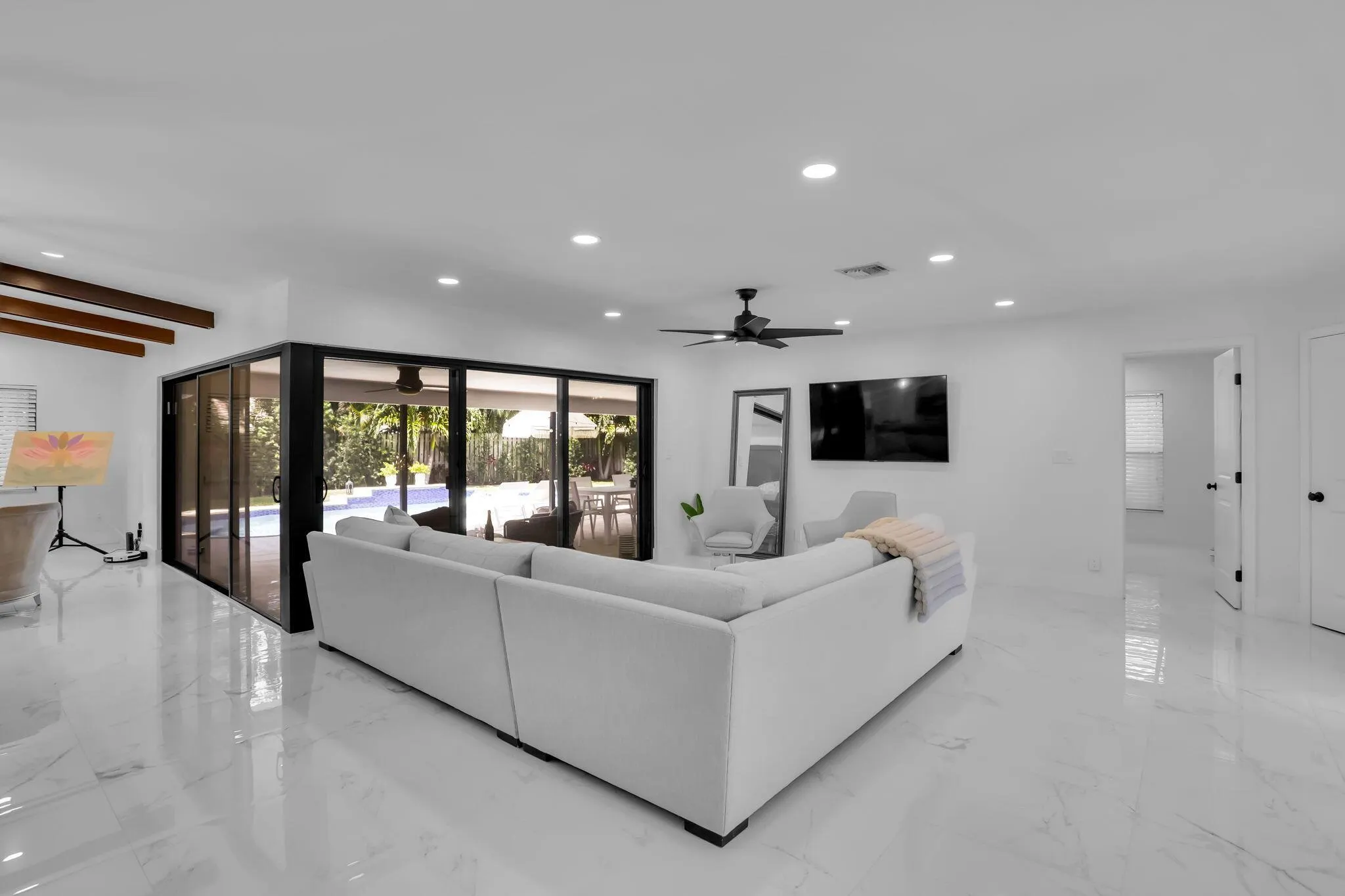 1225 NW 15 Street