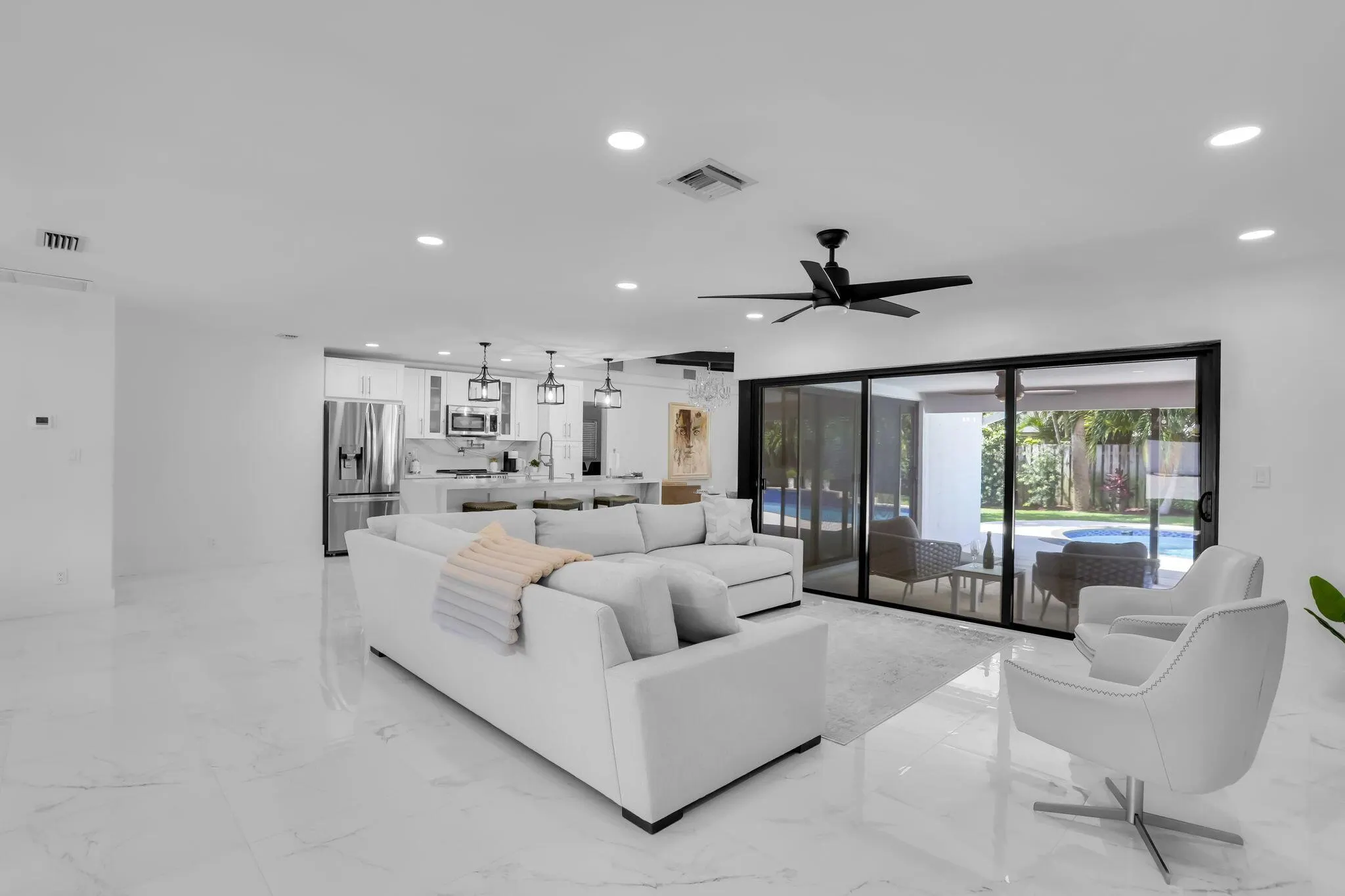 1225 NW 15 Street