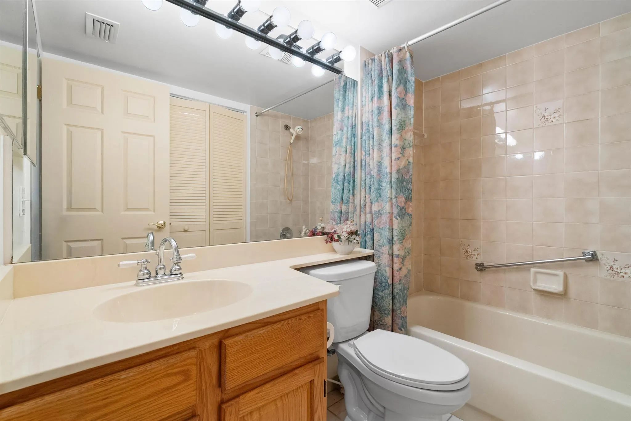 2508 SE Anchorage Cove, #H-1