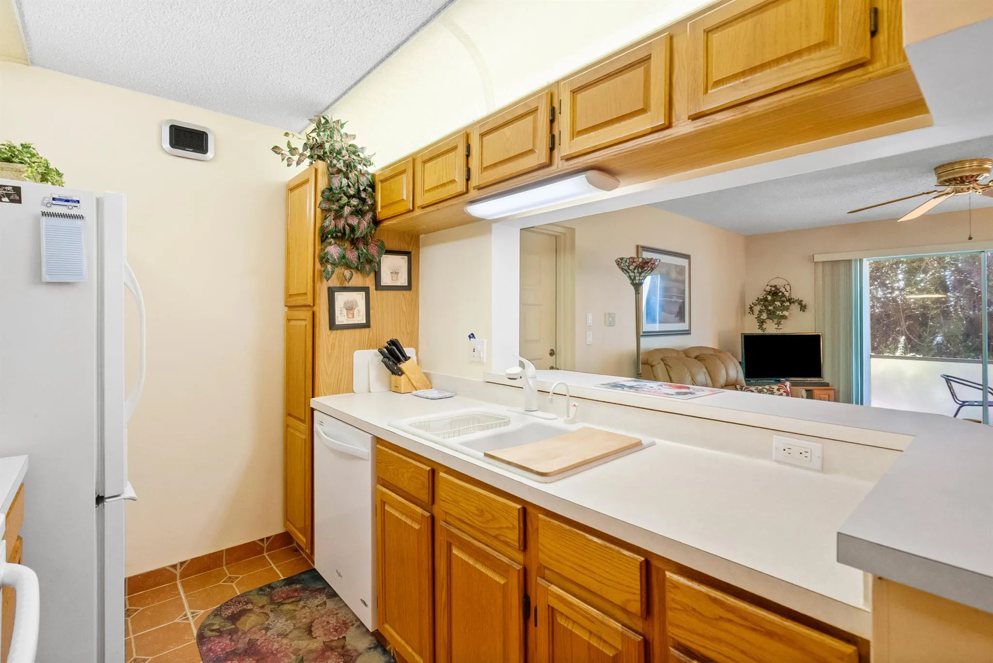 2508 SE Anchorage Cove, #H-1