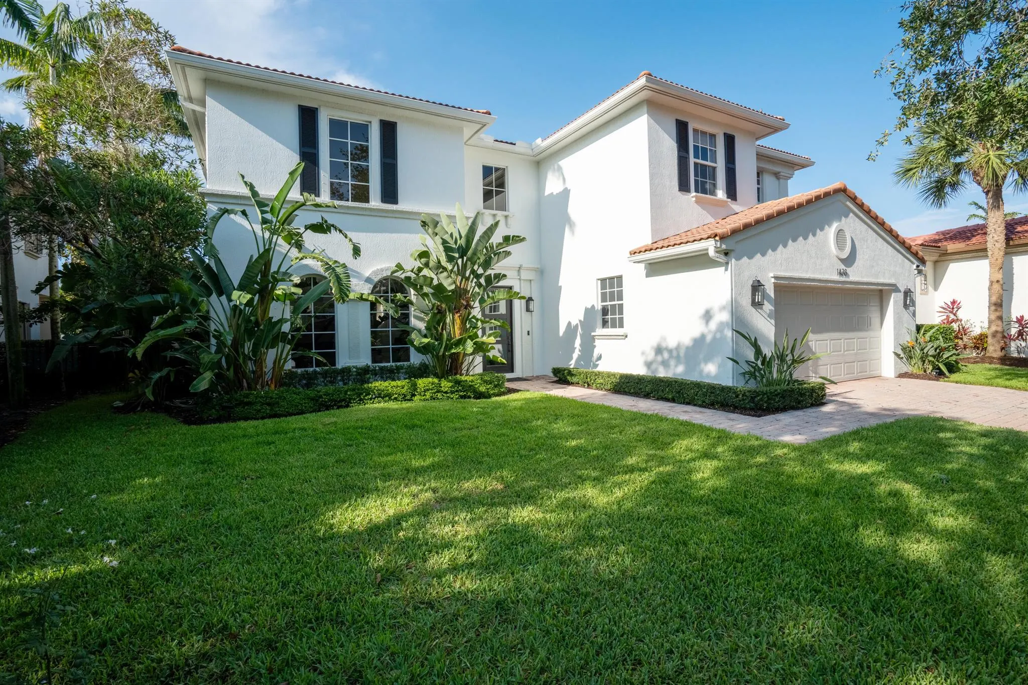 1438 Barlow Court