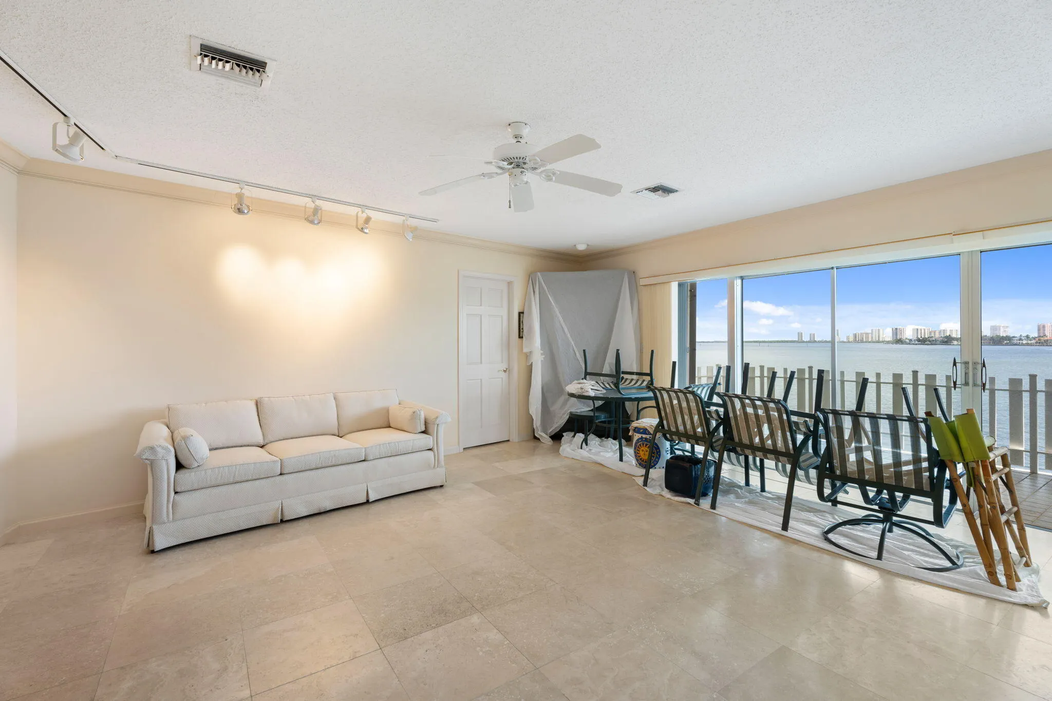 371 Wilma Circle, #5