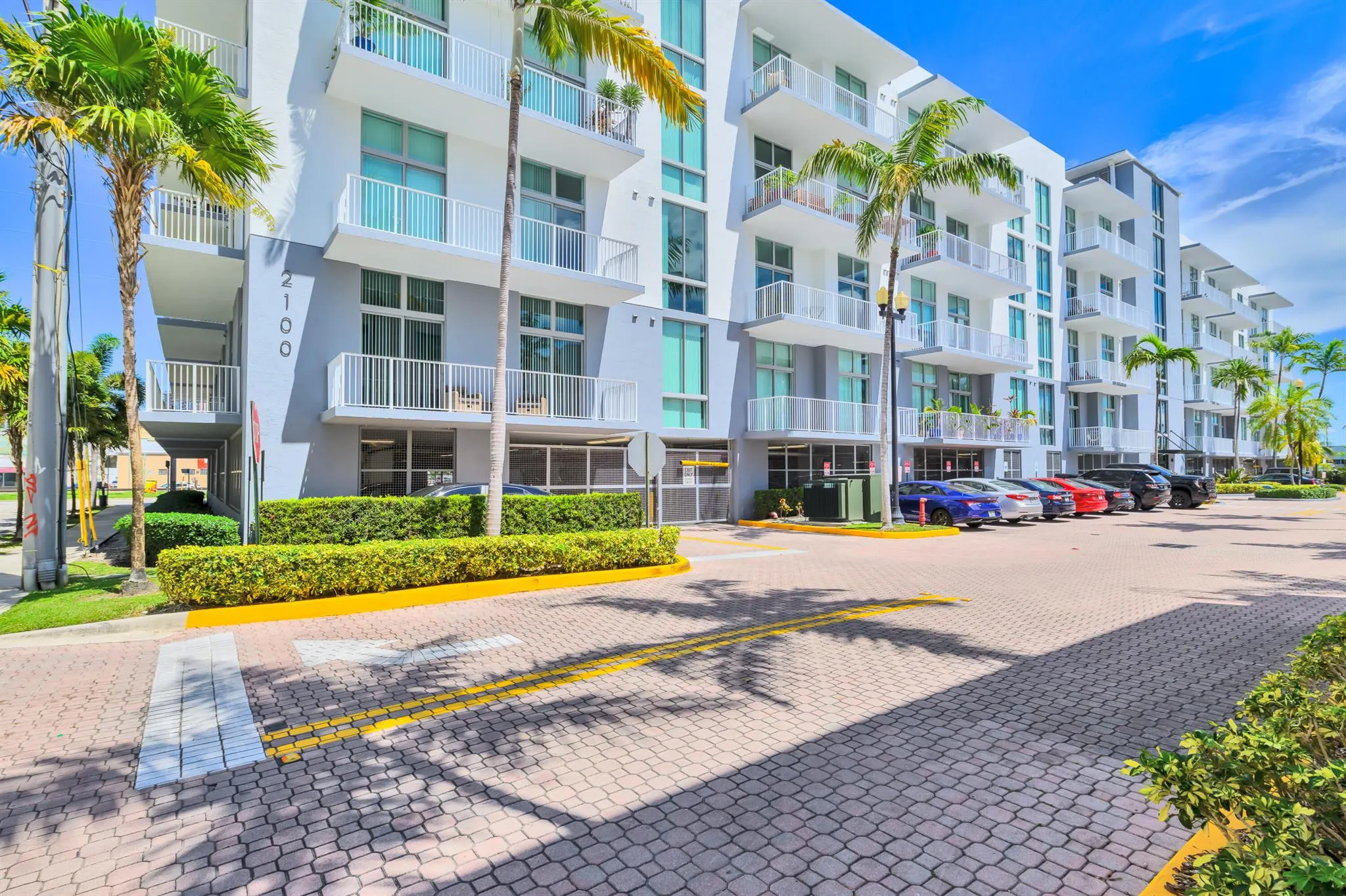 2100 Van Buren Street, #203