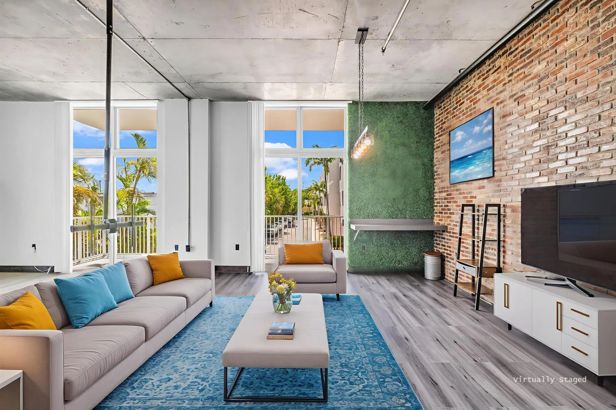 2100 Van Buren Street, #203