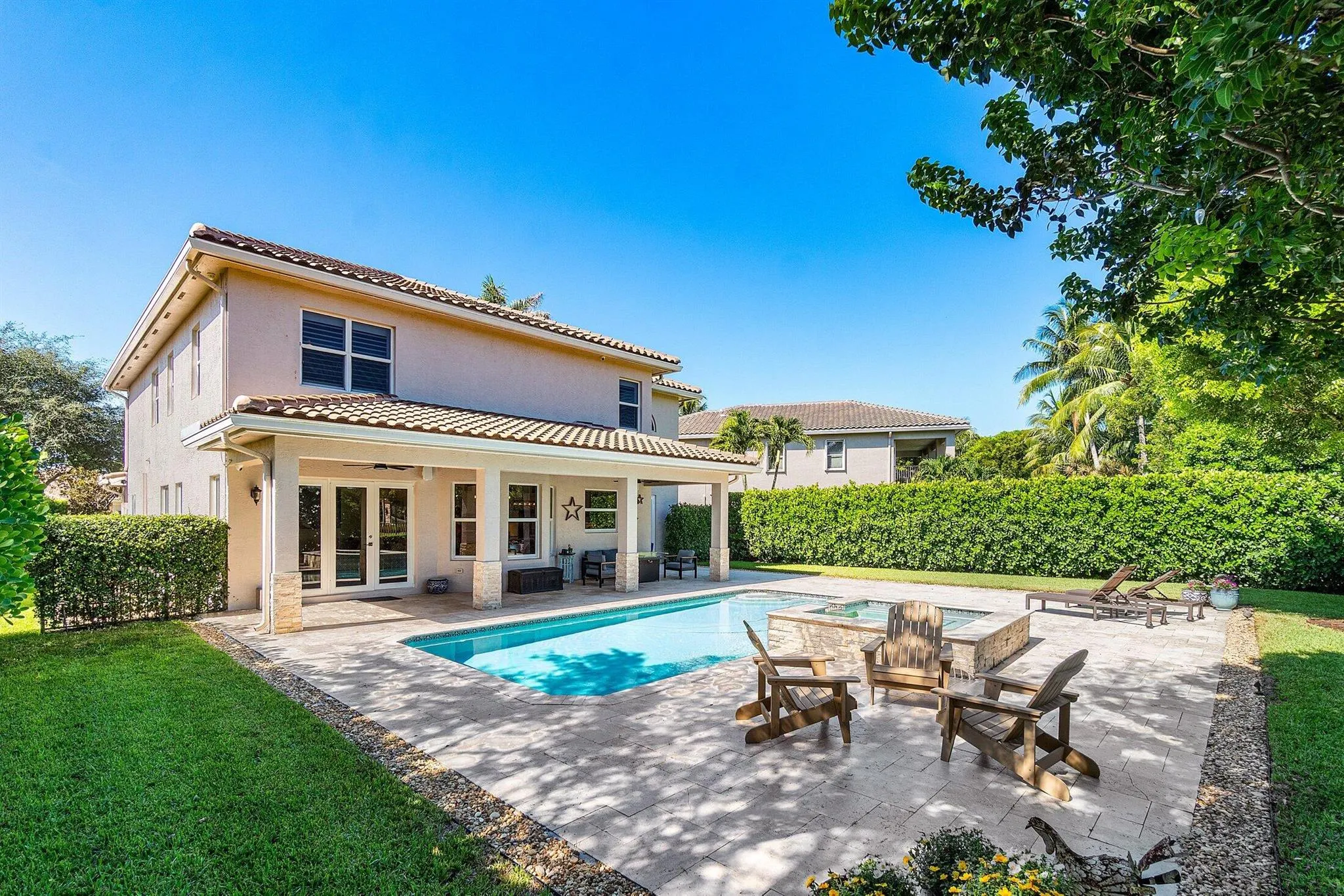 8911 Rockridge Glen Cove