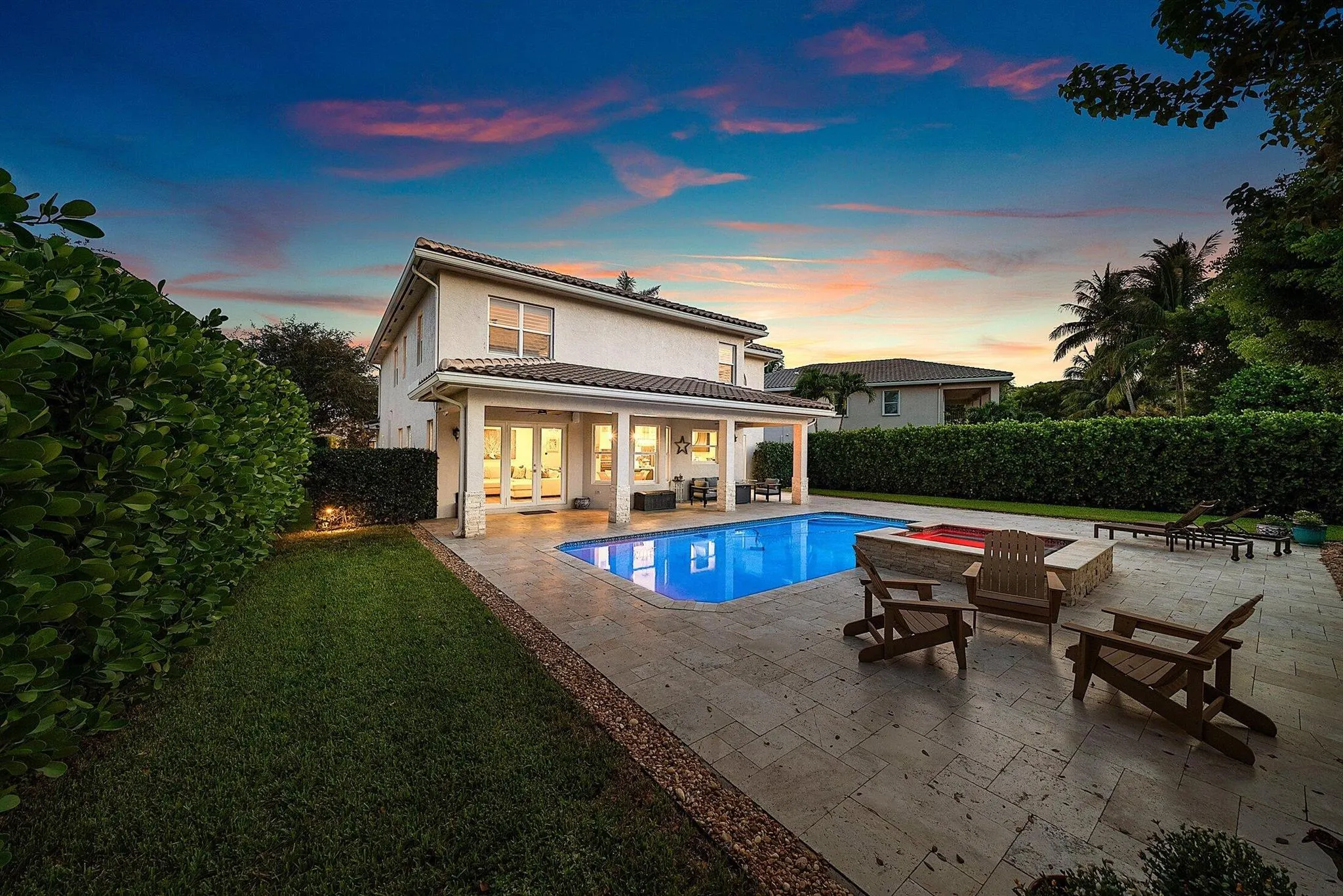 8911 Rockridge Glen Cove