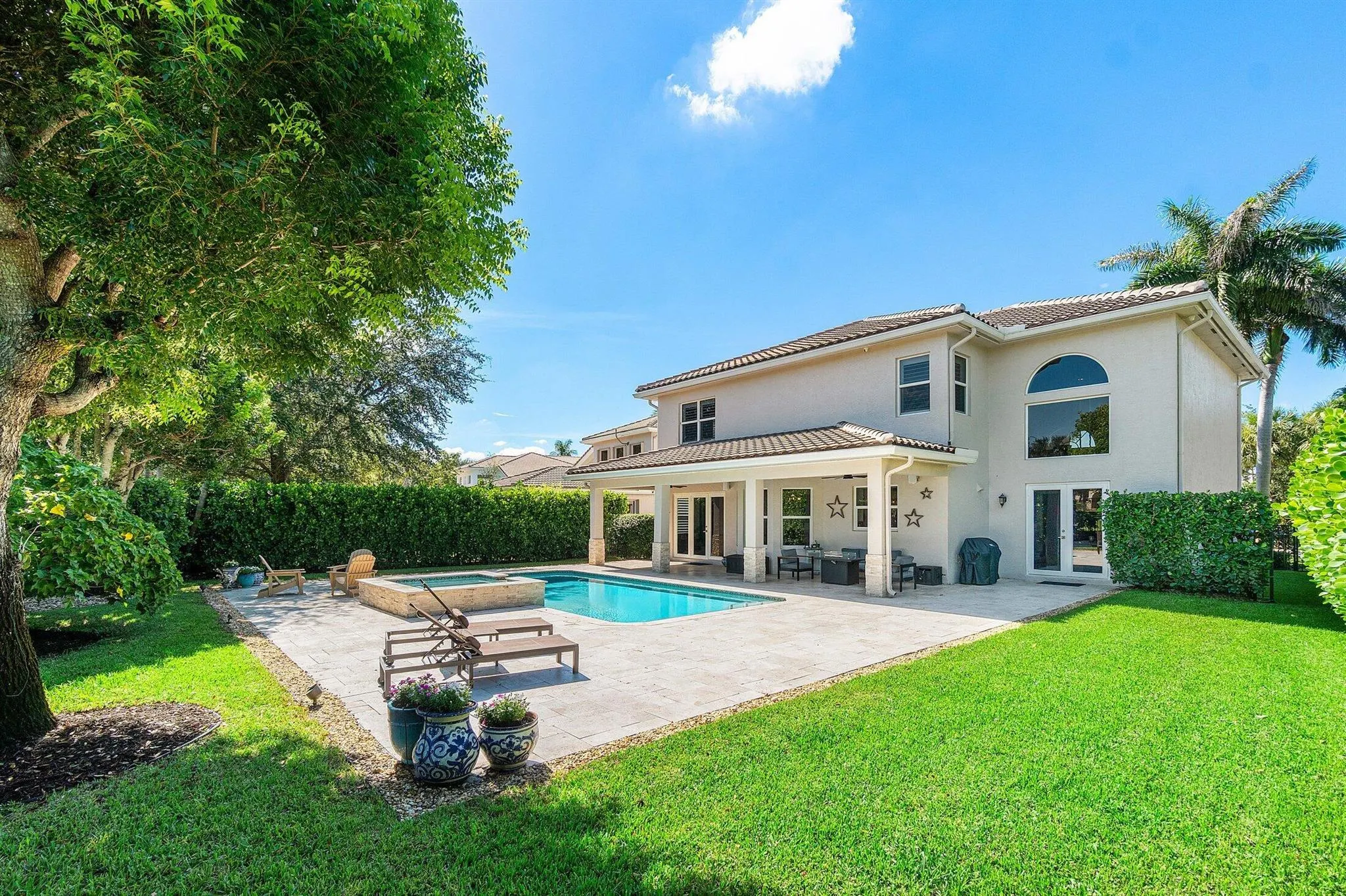 8911 Rockridge Glen Cove