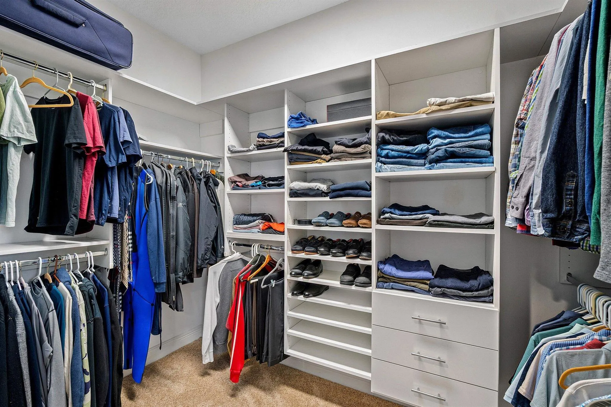 8911 Rockridge Glen Cove