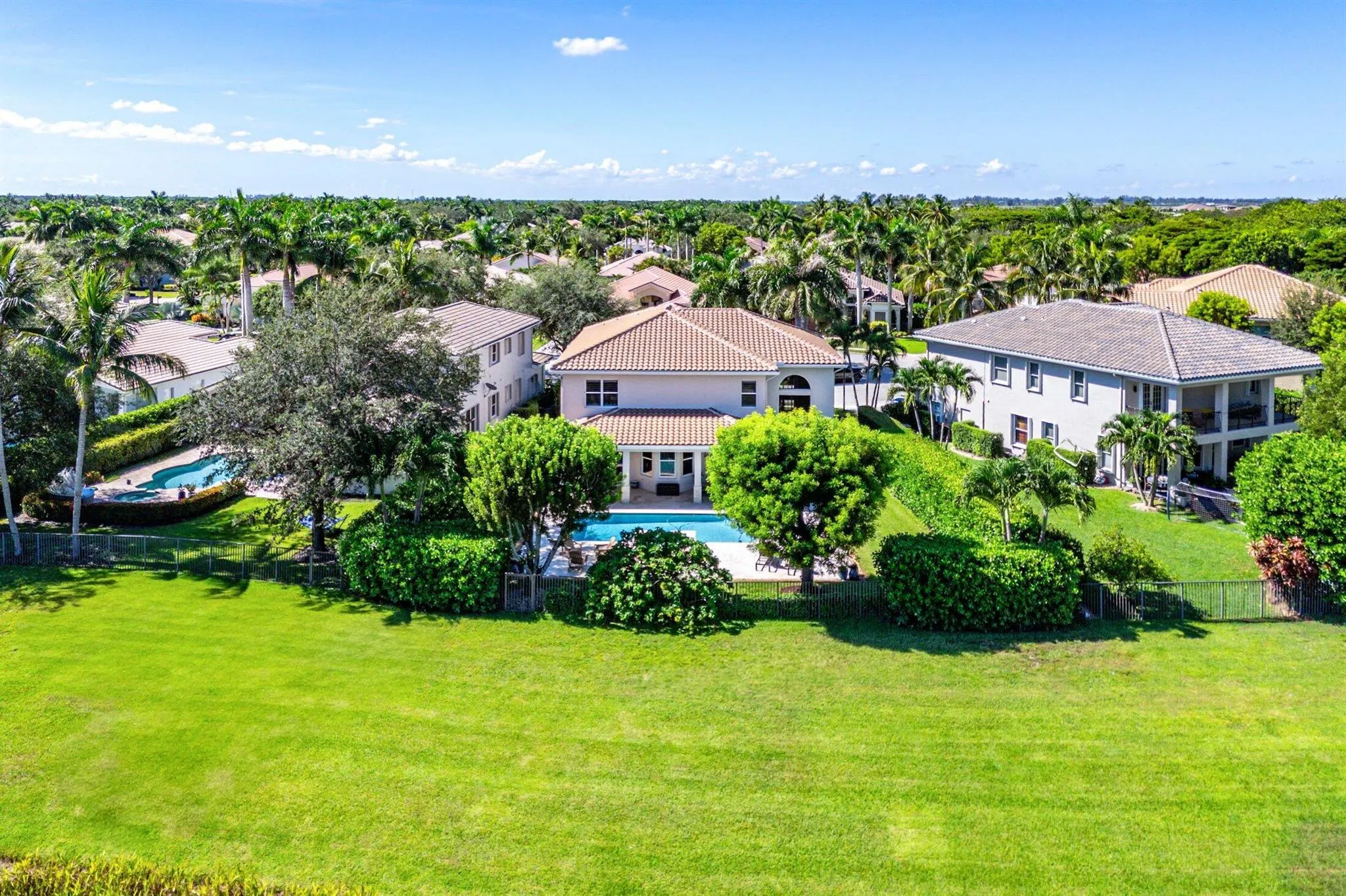 8911 Rockridge Glen Cove