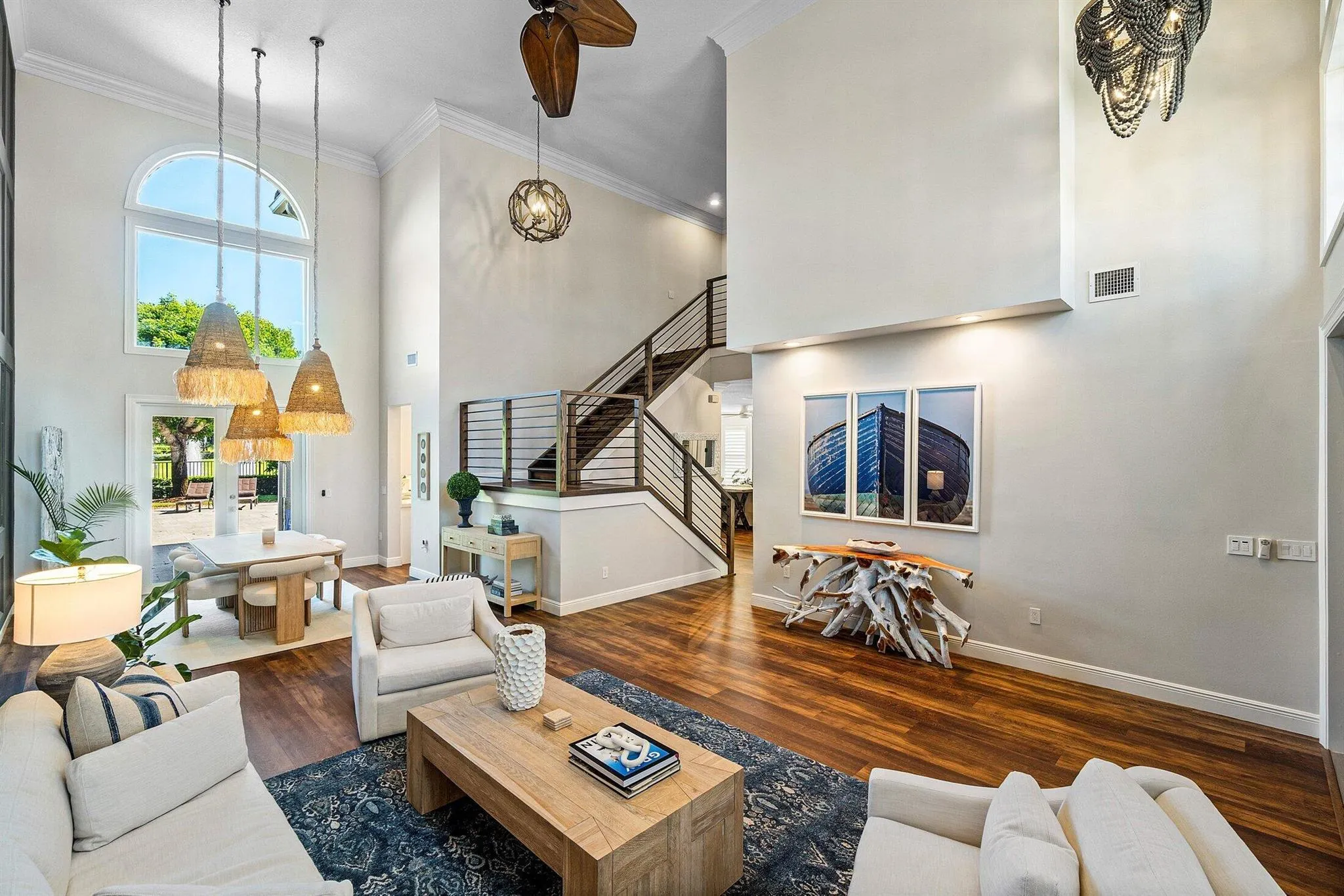 8911 Rockridge Glen Cove