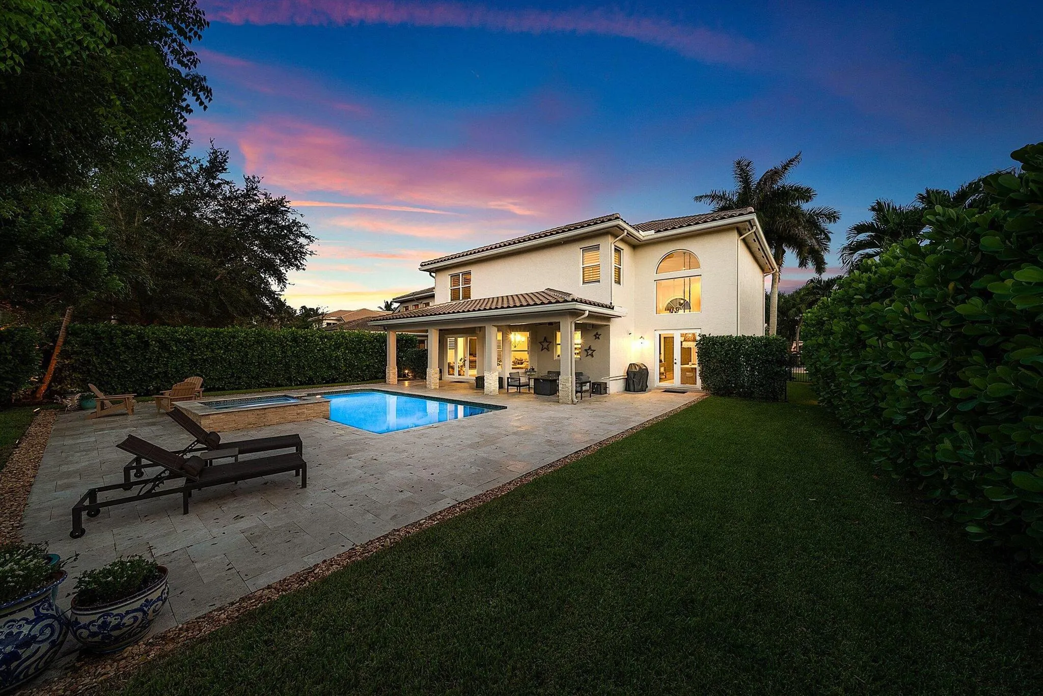 8911 Rockridge Glen Cove